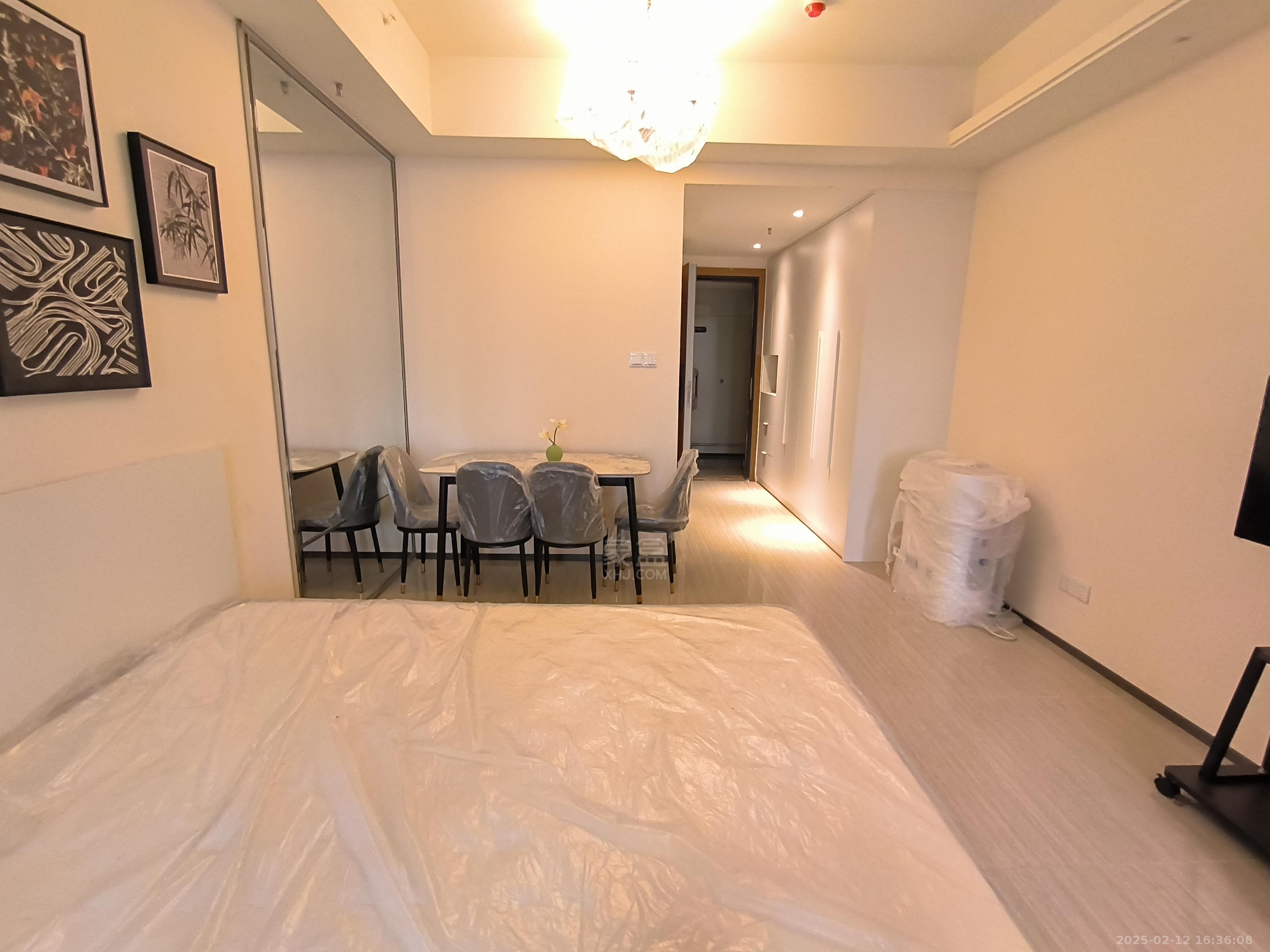 恒大华府 1室1厅1卫 1500.0元/月 恒大华府 1室1厅1卫 1500.0元/月室内图