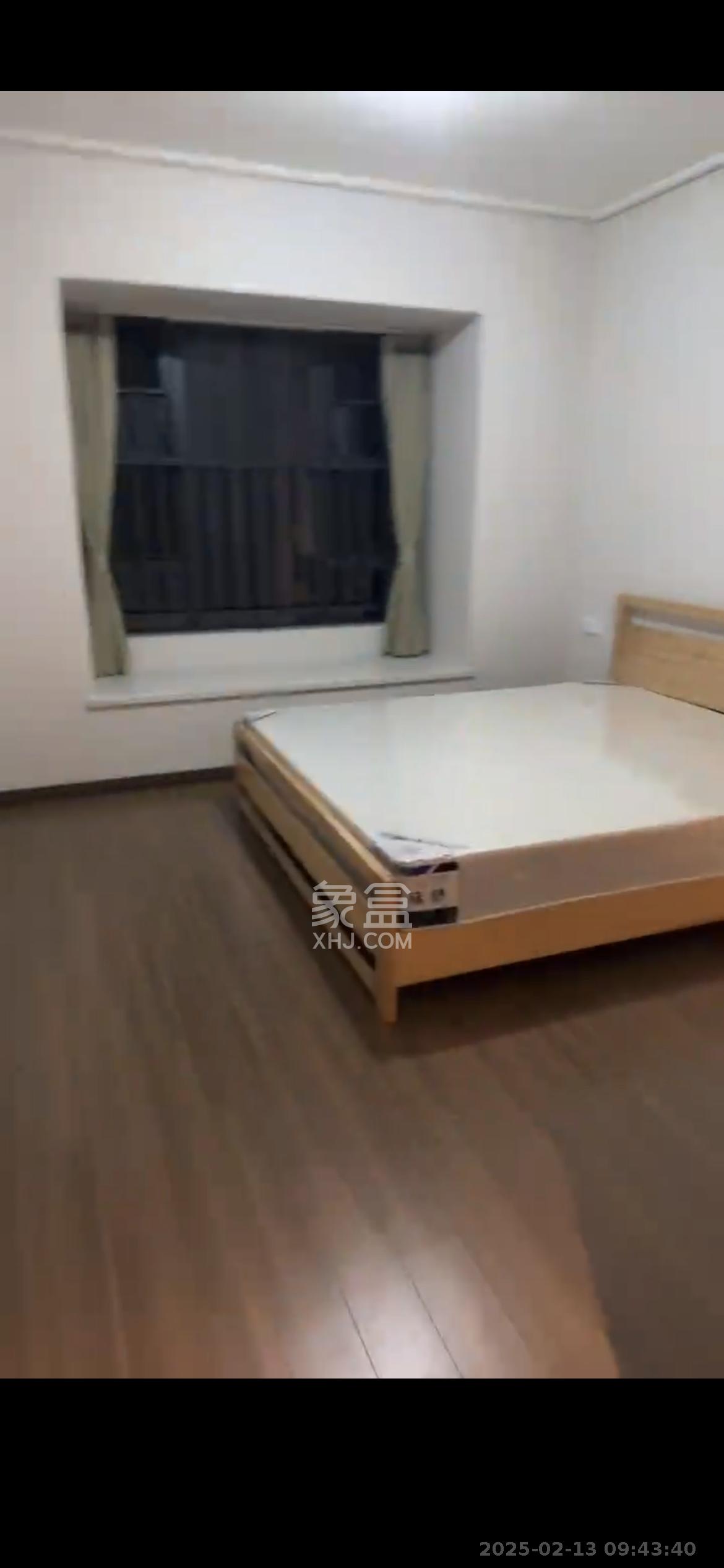 保利恒伟时光印象  4室2厅2卫    2750.0元/月室内图