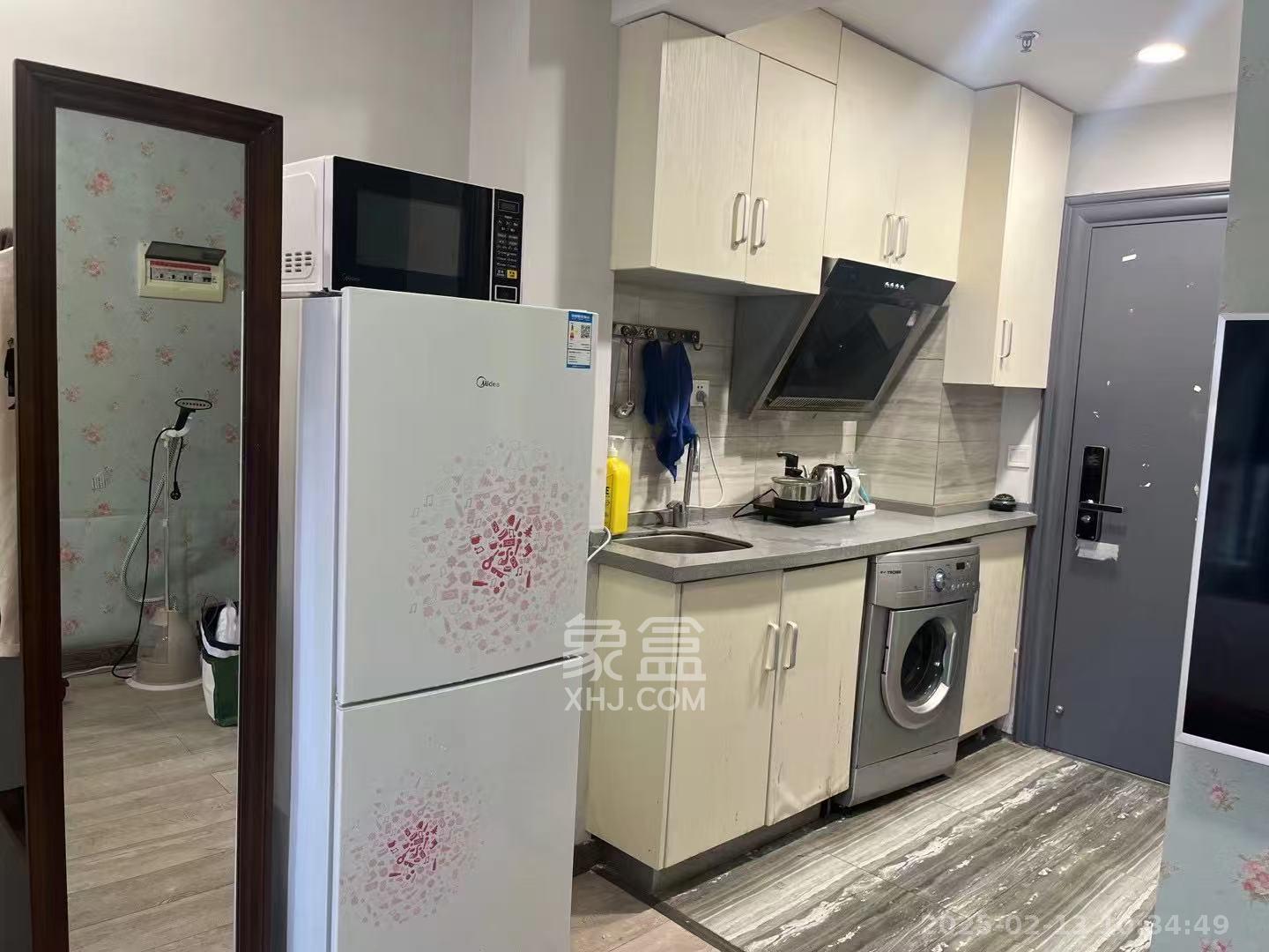 拿铁空间  1室1厅1卫   1400.00元/月室内图1