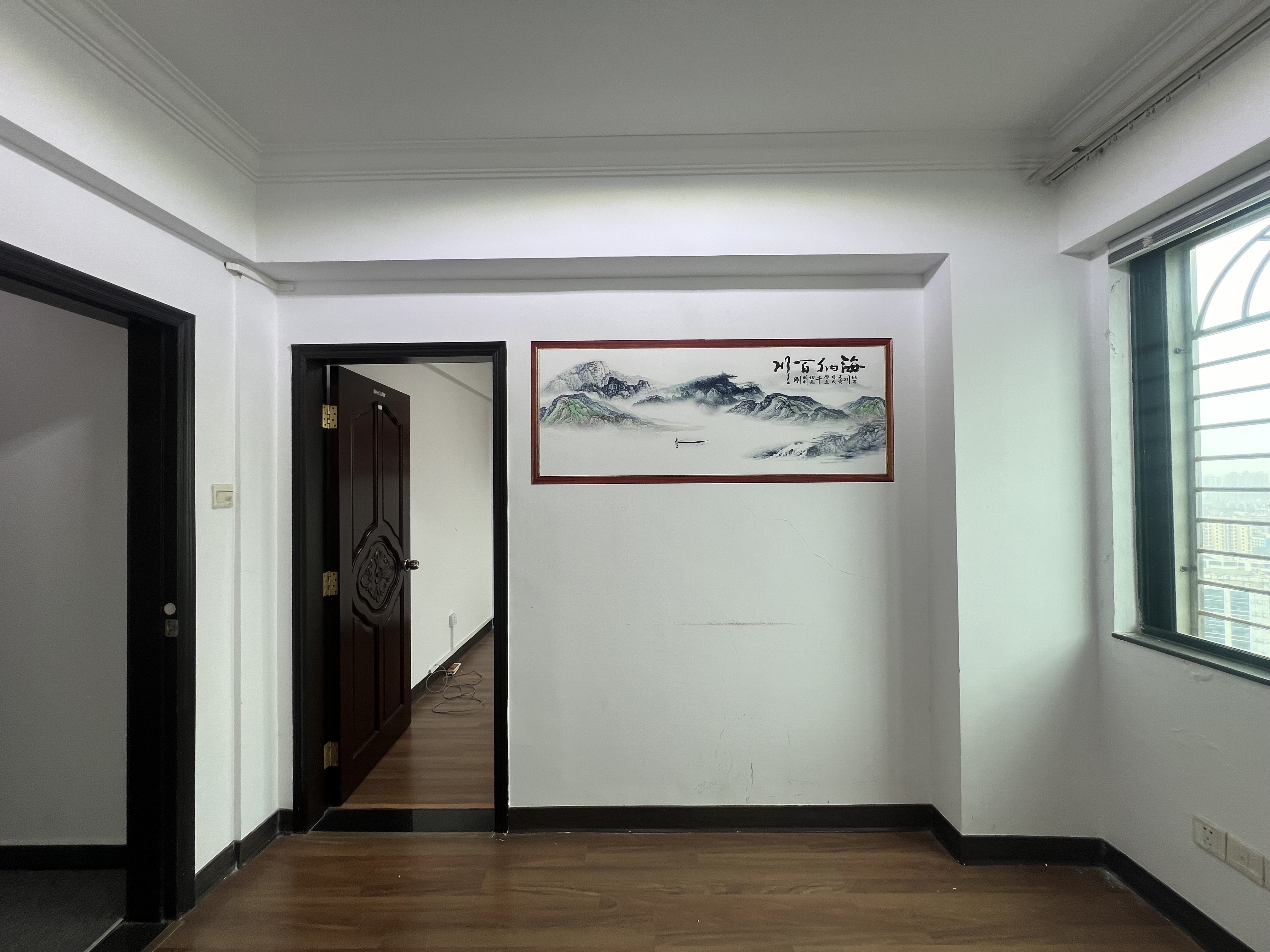 新达商务大厦 7室2厅1卫 5800.0元/月 新达商务大厦 7室2厅1卫 5800.0元/月室内图