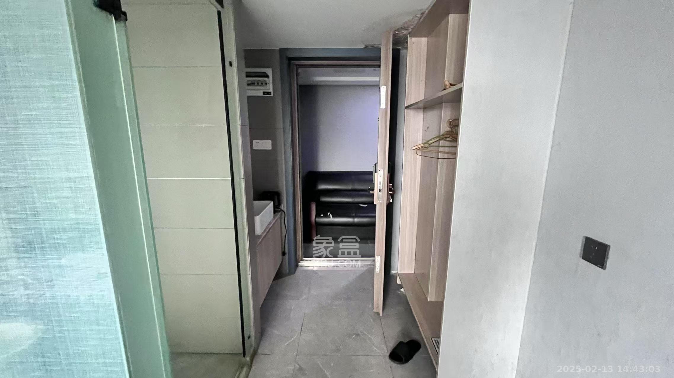 好莱城(弘德西街) 1室1厅1卫 1100.0元/月 好莱城(弘德西街) 1室1厅1卫 1100.0元/月户型图