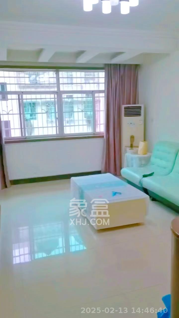 高岭小区  2室1厅1卫   2000.00元/月室内图