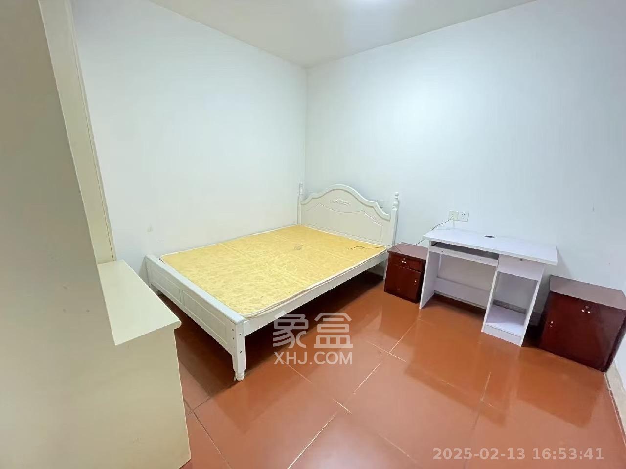 梓园路建安宿舍  2室1厅1卫   2000.00元/月室内图