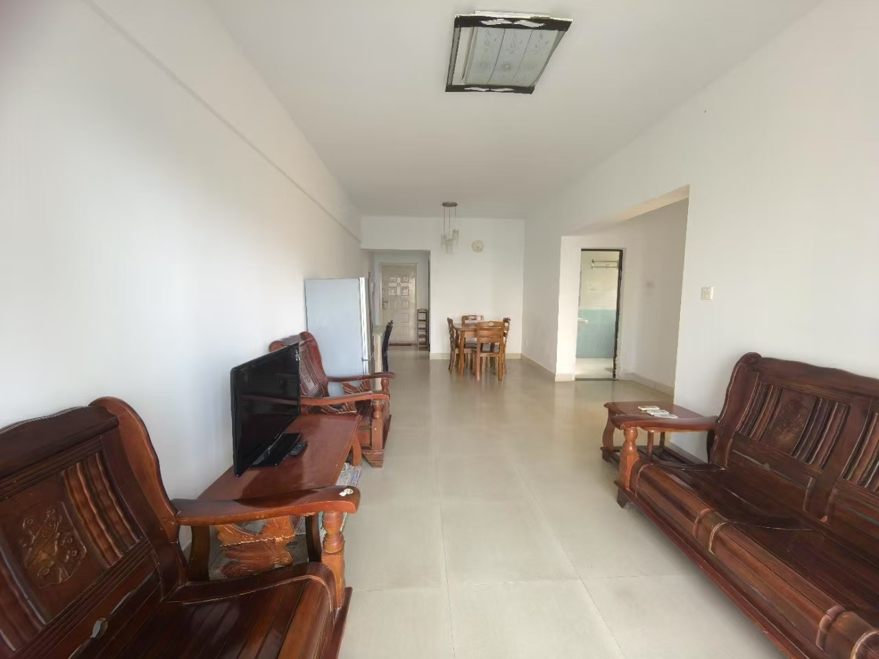 海悦国际 2室2厅1卫 96.0万 海悦国际 2室2厅1卫 96.0万室内图