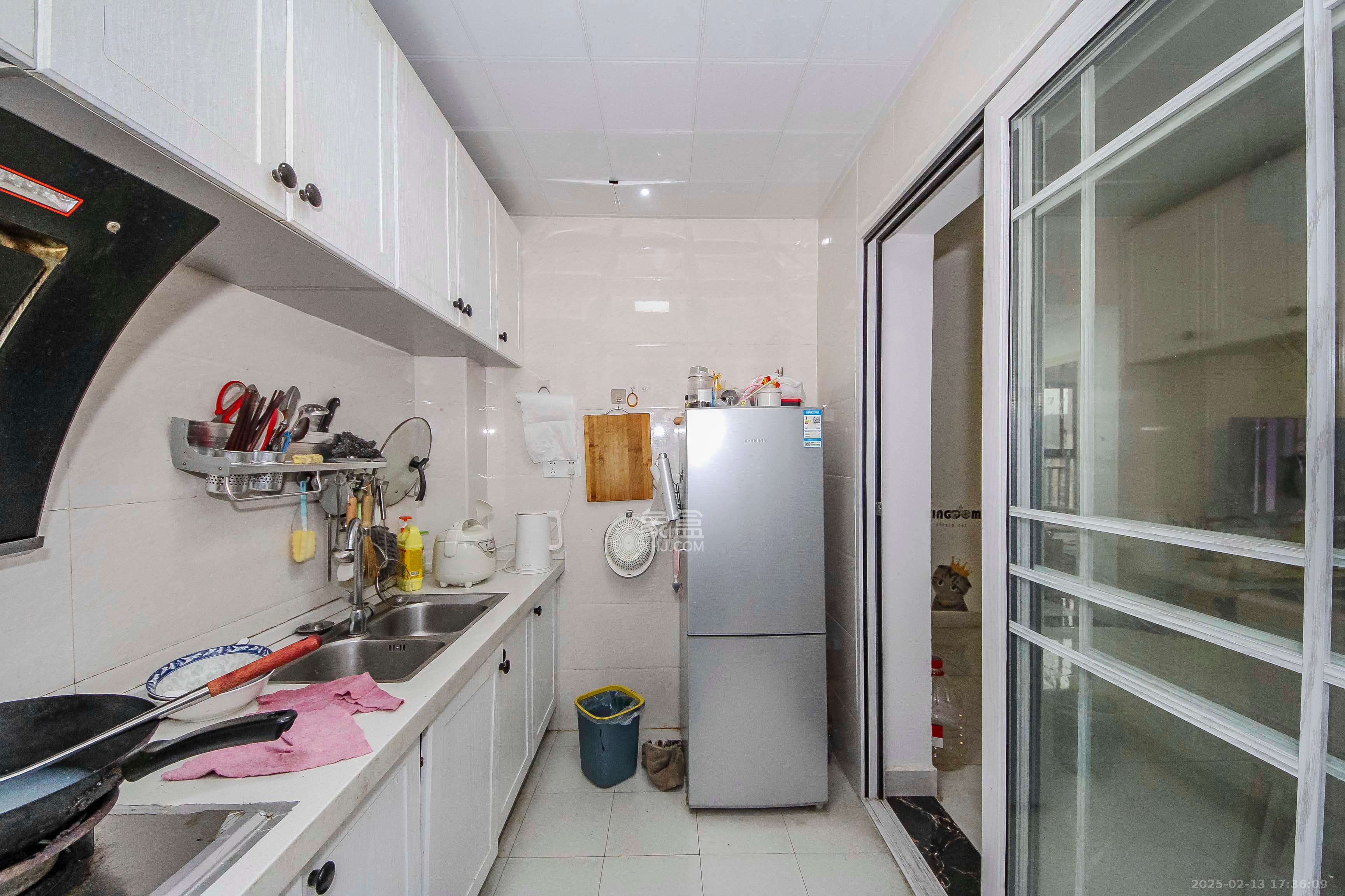 湘熙水郡(观澜海赋家园) 3室2厅1卫 2500.0元/月 湘熙水郡(观澜海赋家园) 3室2厅1卫 2500.0元/月室内图