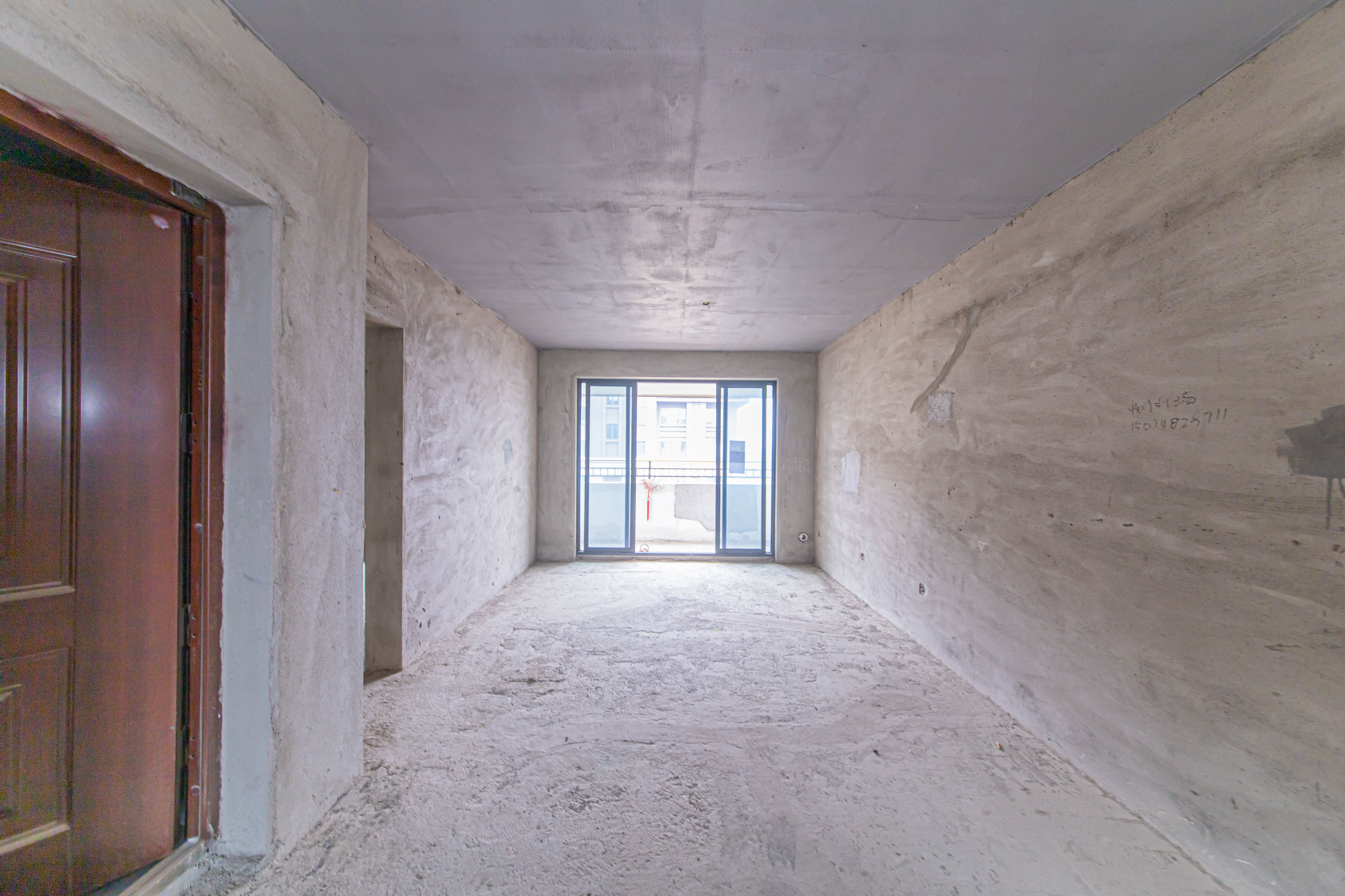 和泓融成府 3室2厅2卫 95.0万 和泓融成府 3室2厅2卫 95.0万客厅