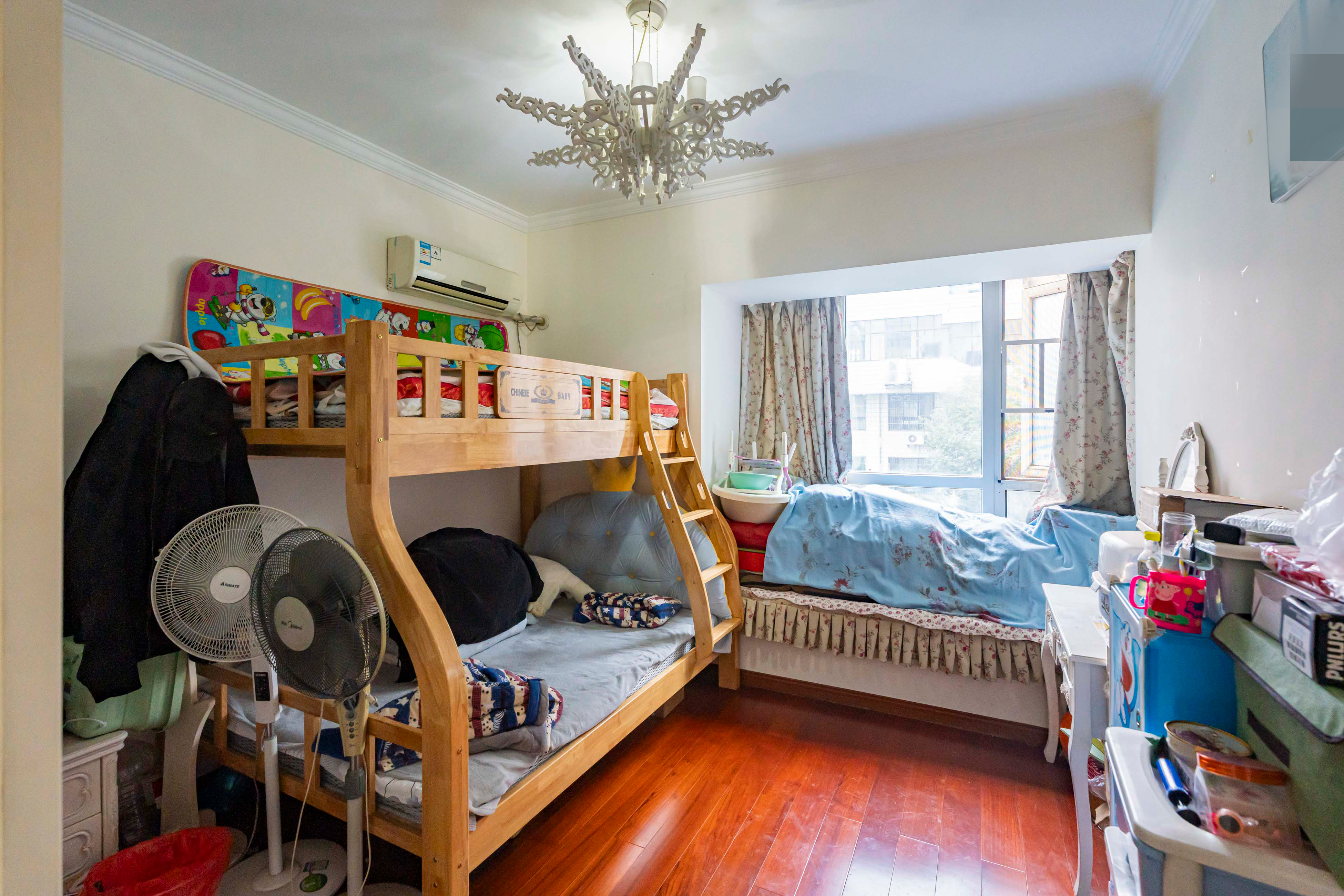 凯乐国际城  2室1厅1卫    92.0万卧室