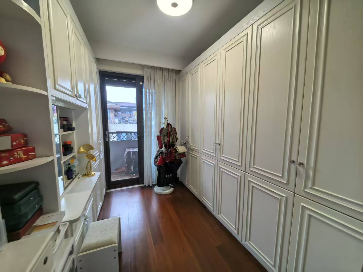 晋合湘水湾(花园洋房) 4室2厅3卫 298.0万 晋合湘水湾(花园洋房) 4室2厅3卫 298.0万室内图