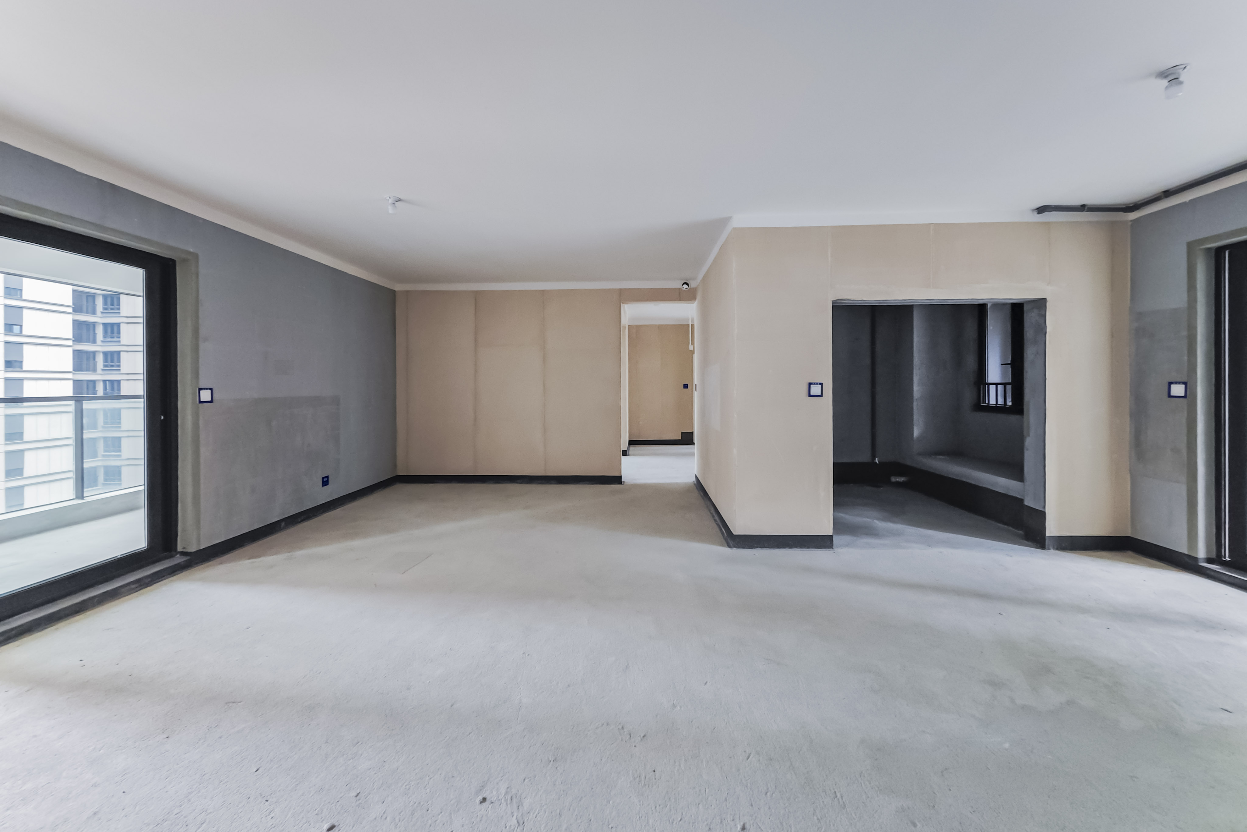 建发玖洲观澜  5室2厅2卫   280.00万