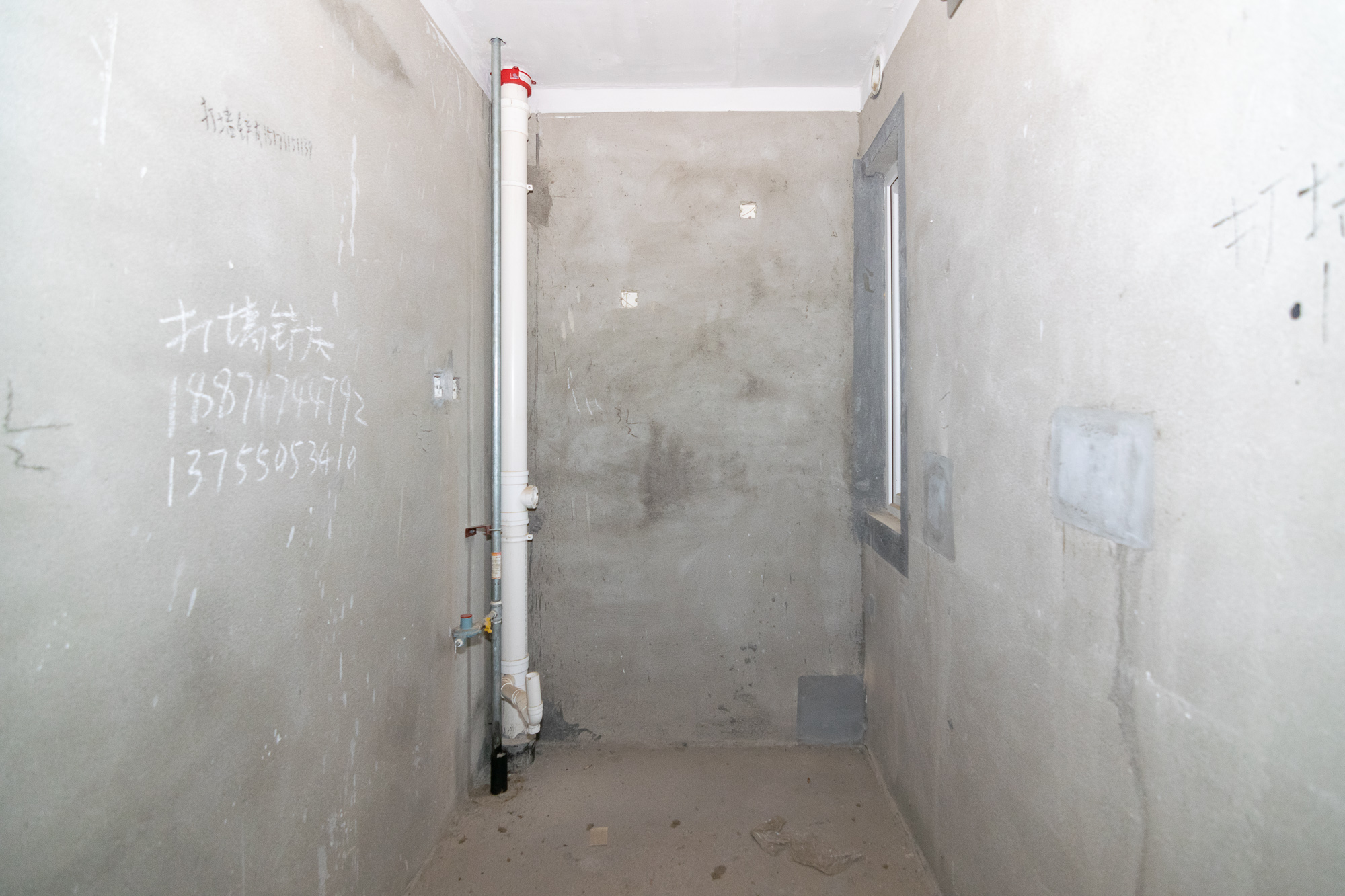 金地三千府(金地湖山樾、金地自在城) 2室2厅1卫 40.0万 金地三千府(金地湖山樾、金地自在城) 2室2厅1卫 40.0万厨房