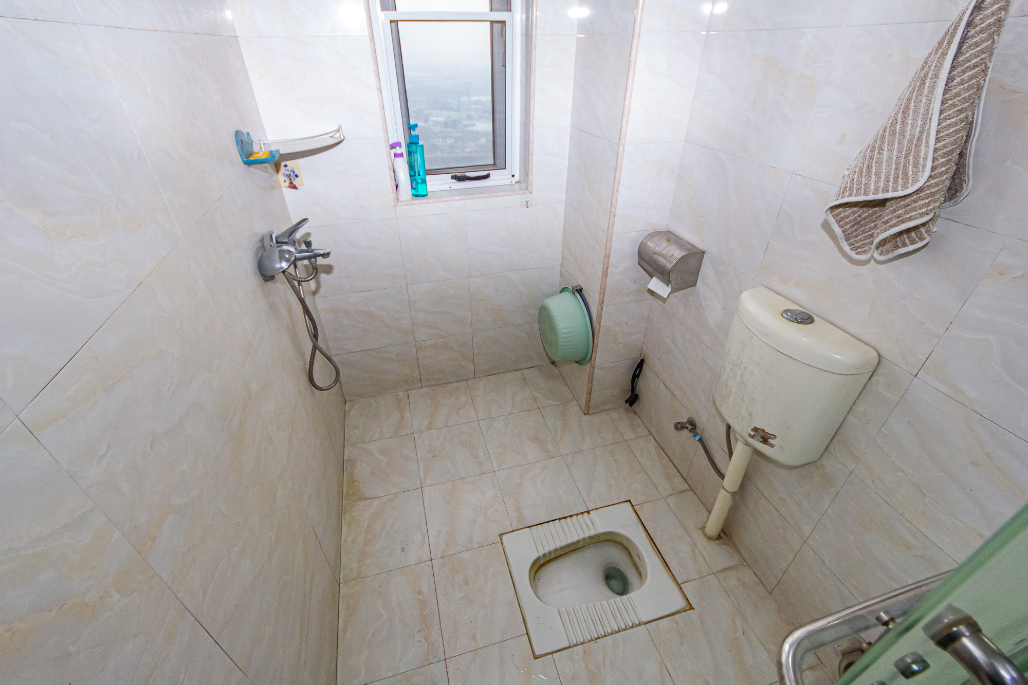 万国城(当代满庭春MOMA)三期  3室2厅1卫    78.0万 万国城(当代满庭春MOMA)三期  3室2厅1卫    78.0万卫生间