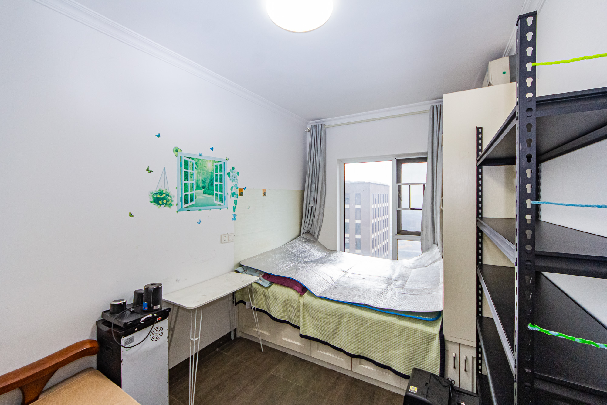 万国城(当代满庭春MOMA)三期  3室2厅1卫    78.0万 万国城(当代满庭春MOMA)三期  3室2厅1卫    78.0万卧室