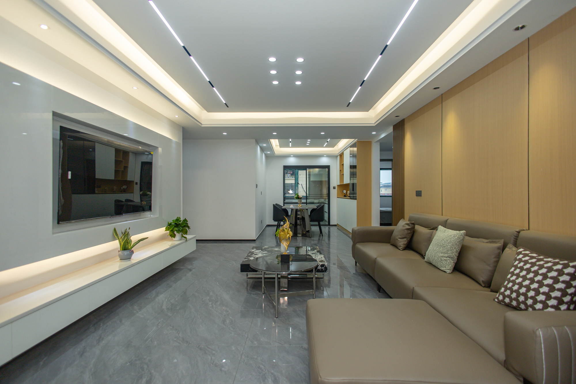 中梁星都荟 4室2厅2卫 90.0万 中梁星都荟 4室2厅2卫 90.0万客厅