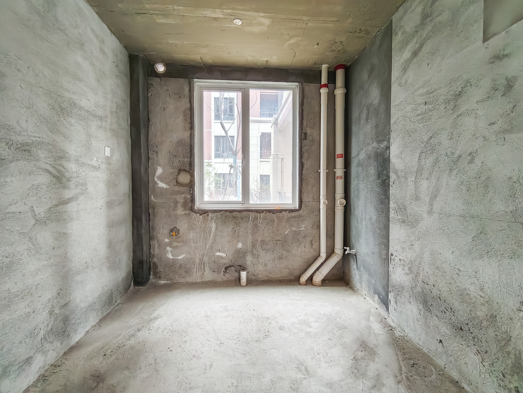 金地艺境  5室2厅3卫    180.0万厨房