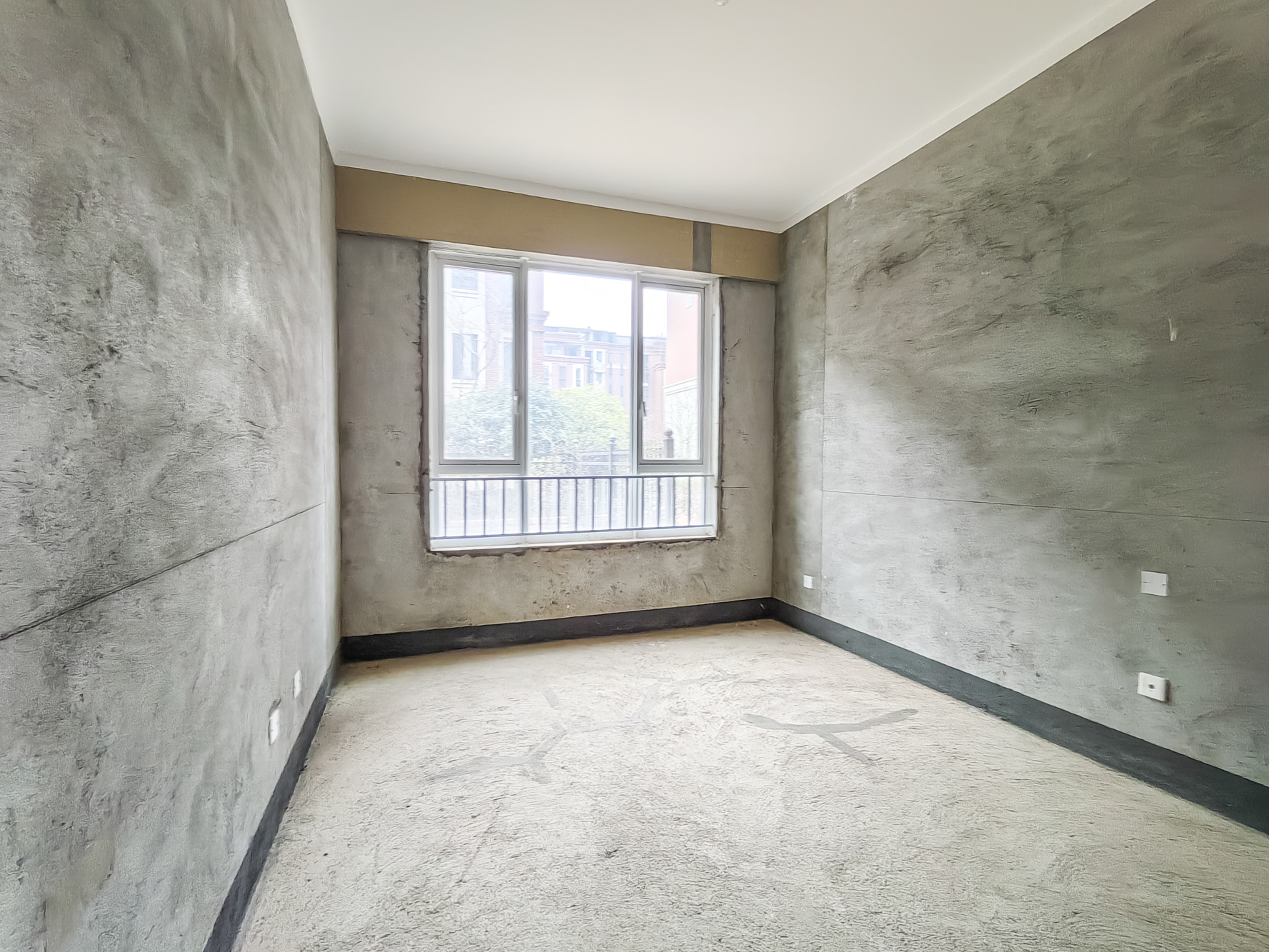 金地艺境  5室2厅3卫    180.0万卧室