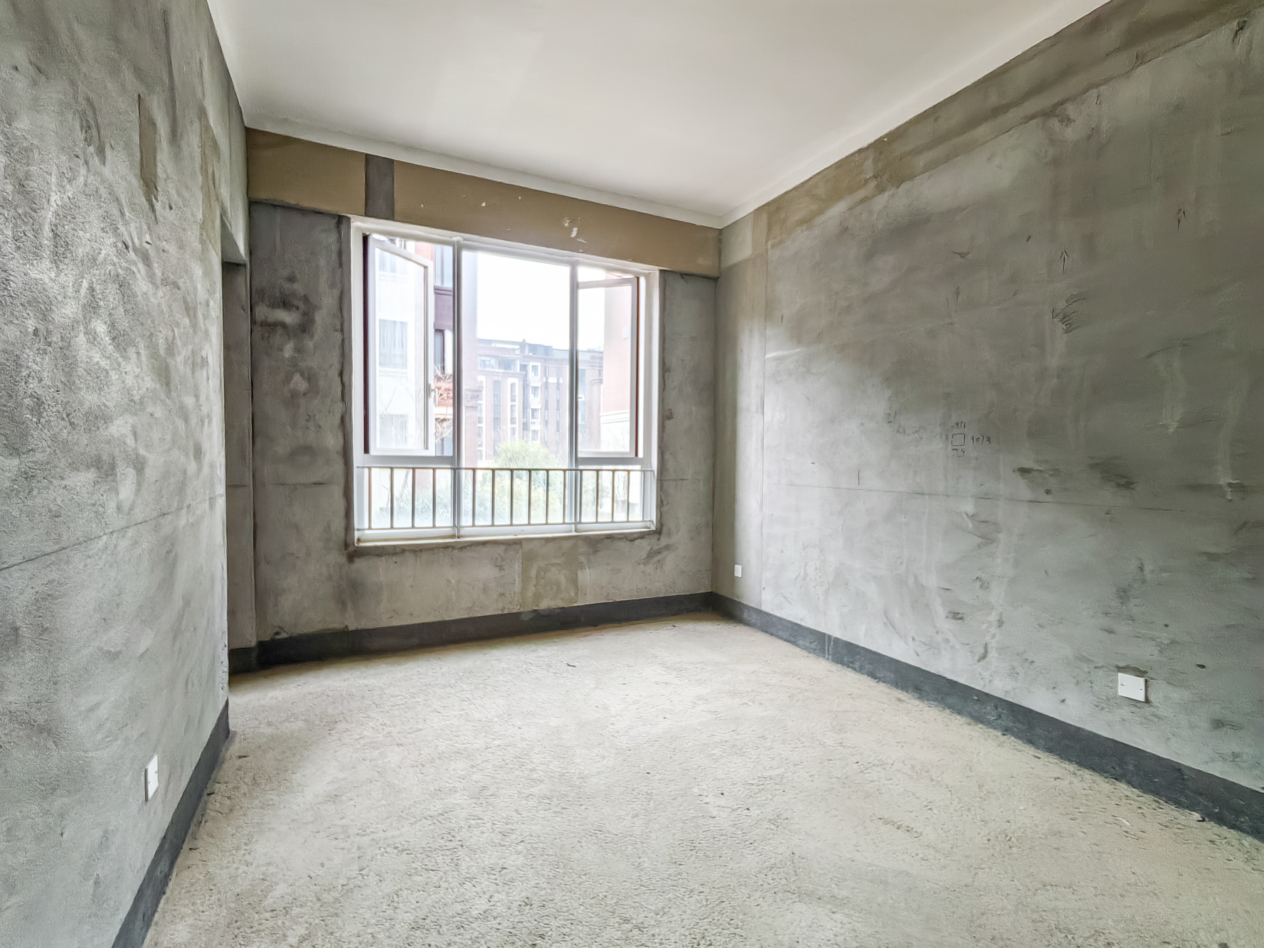 金地艺境  5室2厅3卫    180.0万卧室