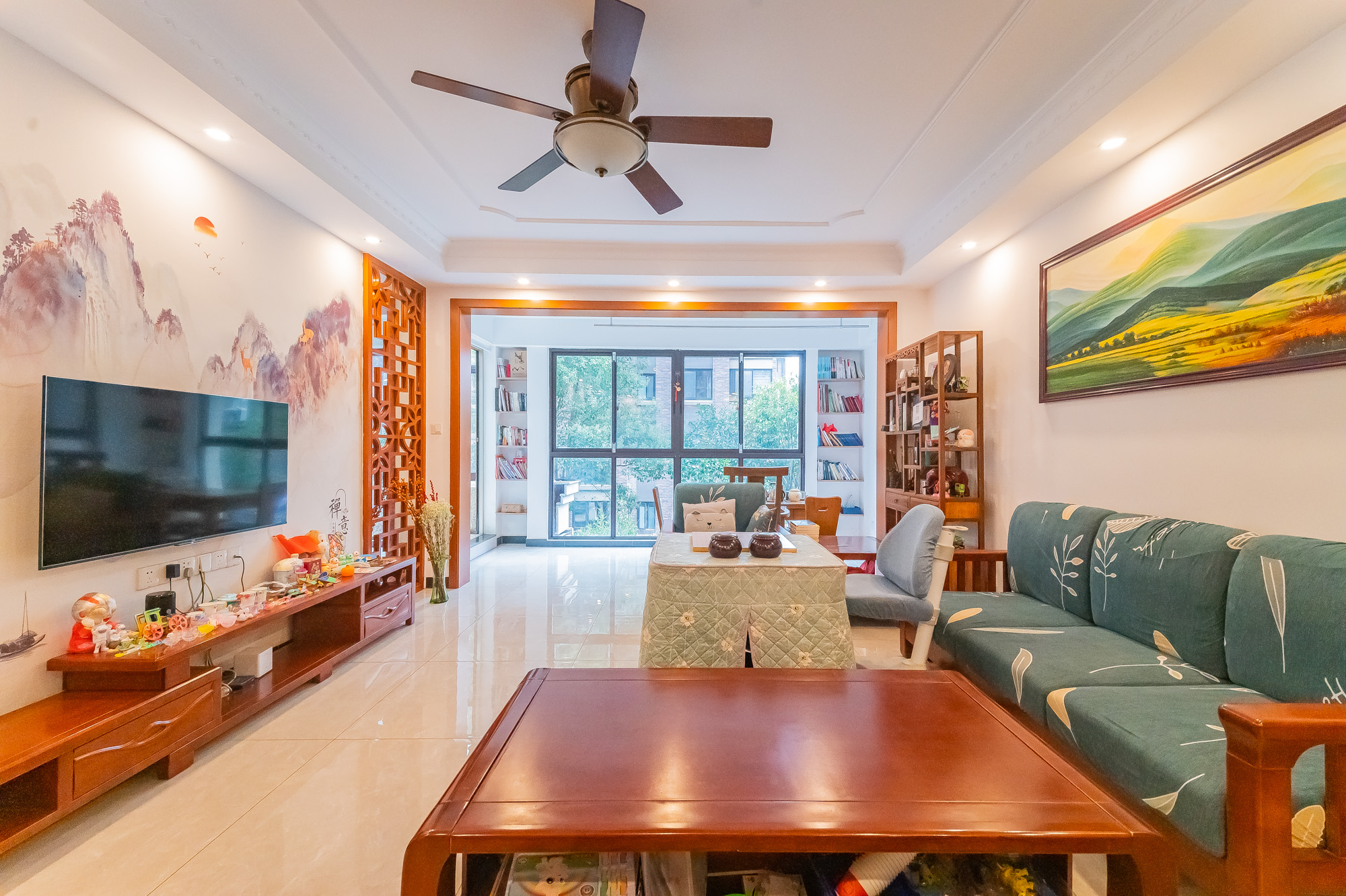 星湖湾二期洋房  4室2厅2卫    158.0万 星湖湾二期洋房  4室2厅2卫    158.0万