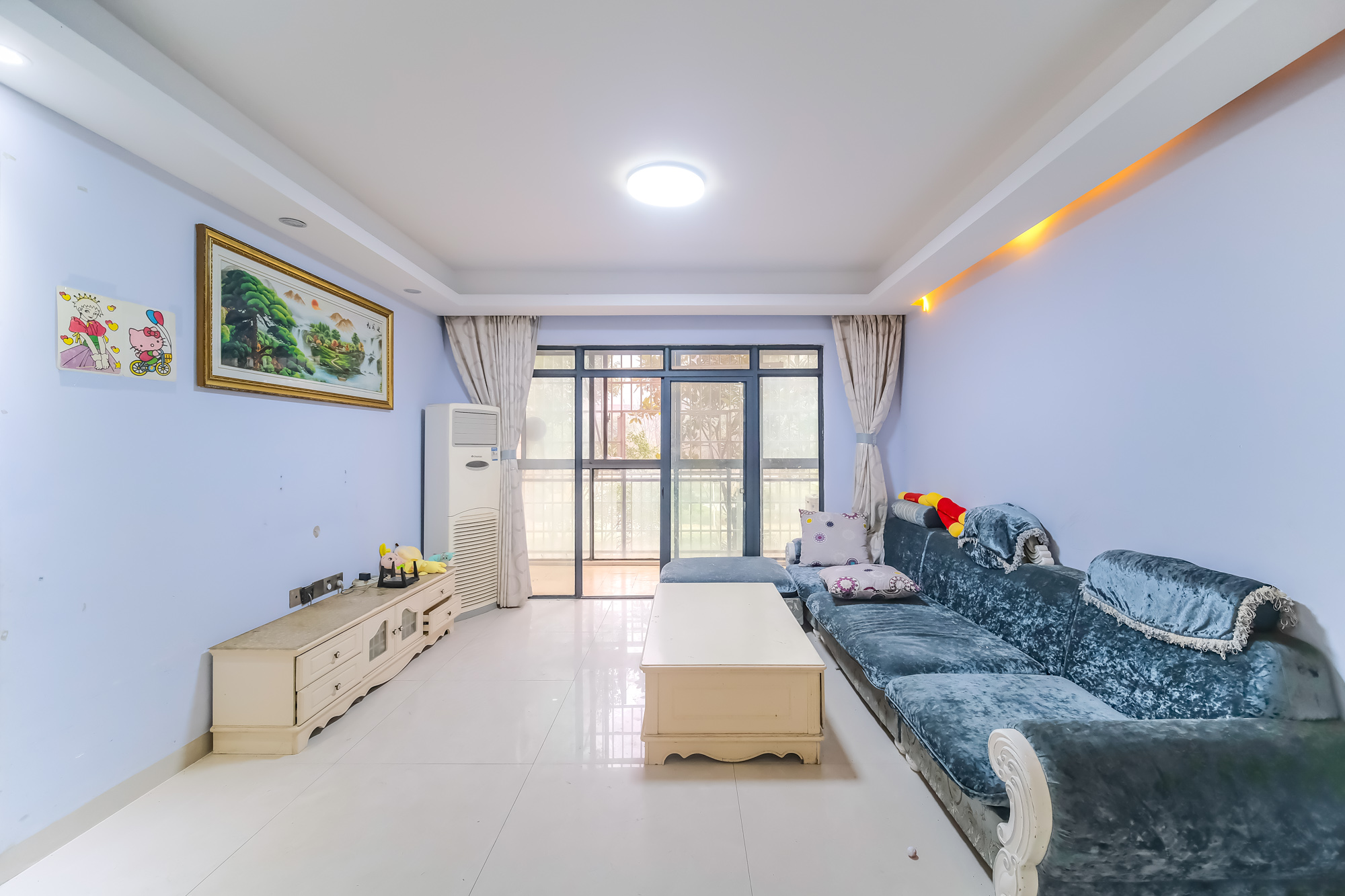 盛地尊域 3室2厅1卫 65.0万 盛地尊域 3室2厅1卫 65.0万客厅