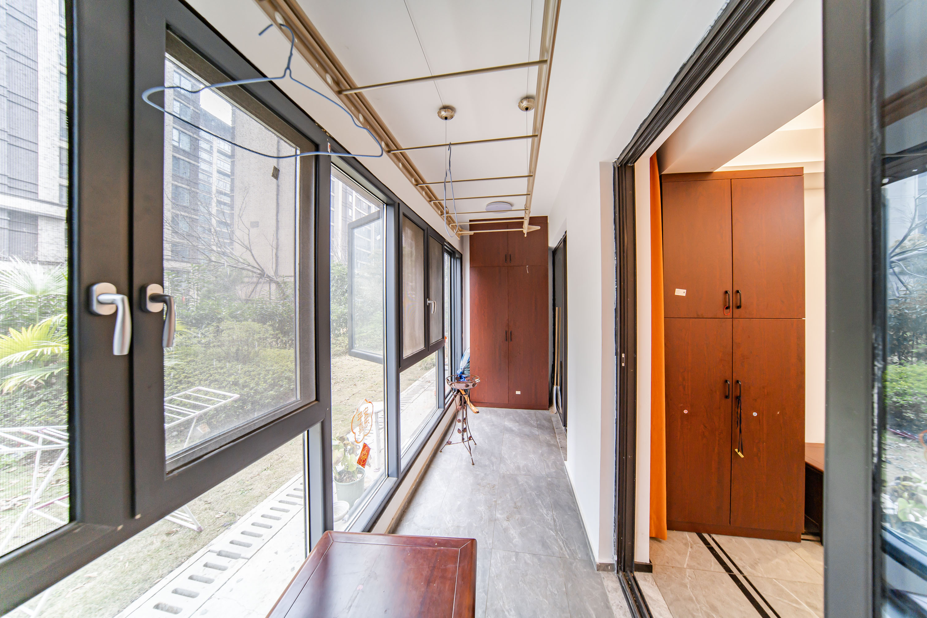 建发电建江山悦  4室2厅2卫   188.00万阳台