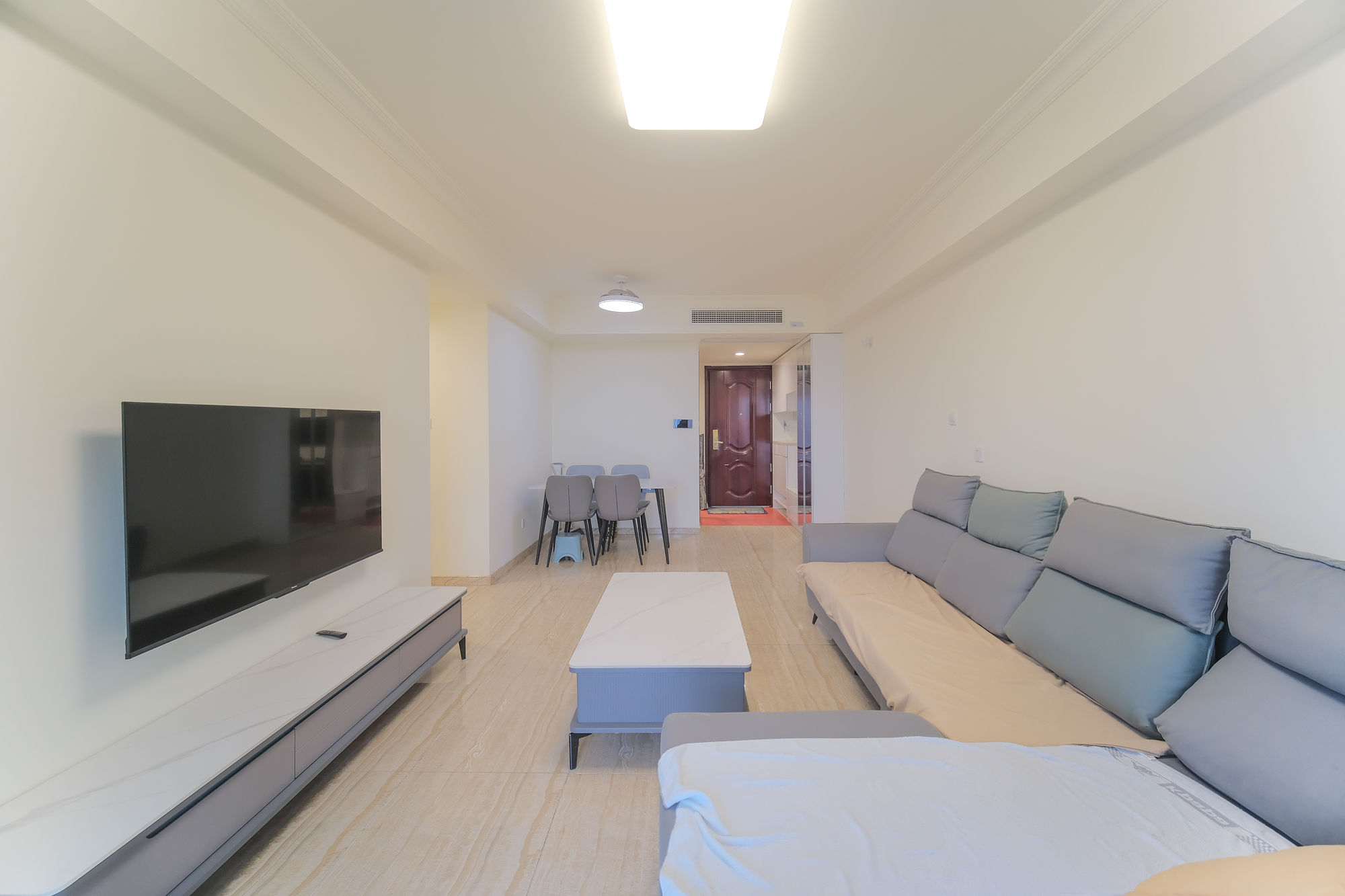 碧桂园翘楚棠  1室0厅0卫    95.0万 碧桂园翘楚棠  1室0厅0卫    95.0万客厅