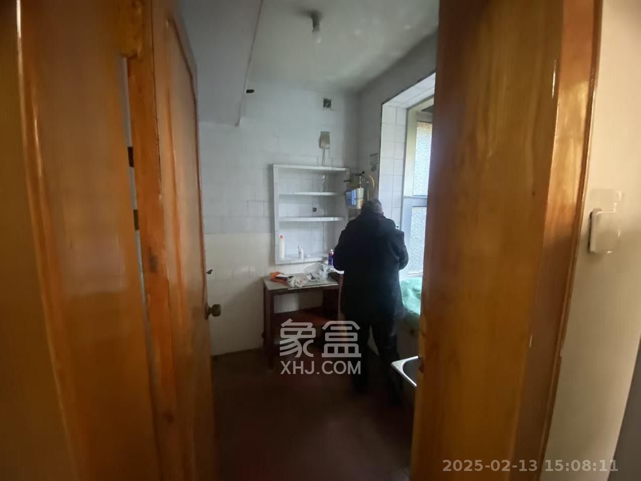 汽制宿舍 2室1厅1卫 1500.0元/月 汽制宿舍 2室1厅1卫 1500.0元/月室内图