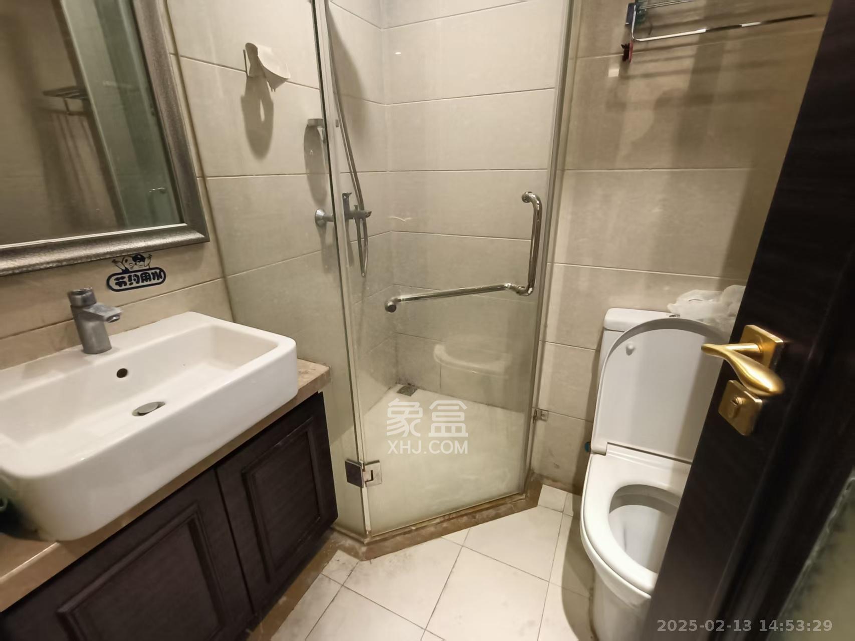 梅溪湖金茂府(金茂广场)(金茂览秀城) 4室2厅3卫 8000.0元/月 梅溪湖金茂府(金茂广场)(金茂览秀城) 4室2厅3卫 8000.0元/月室内图