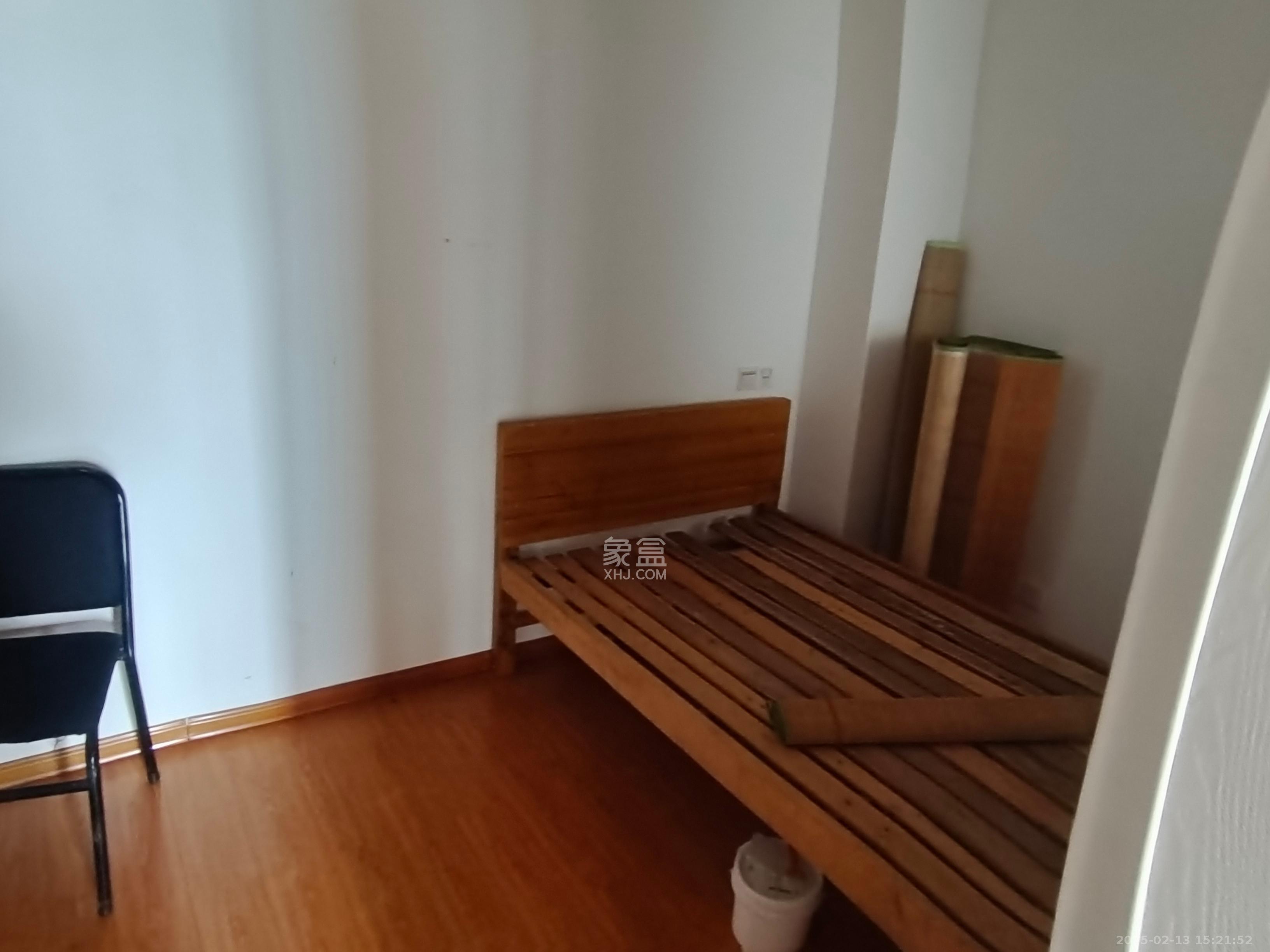 勤诚达新界  2室1厅1卫   1250.00元/月室内图