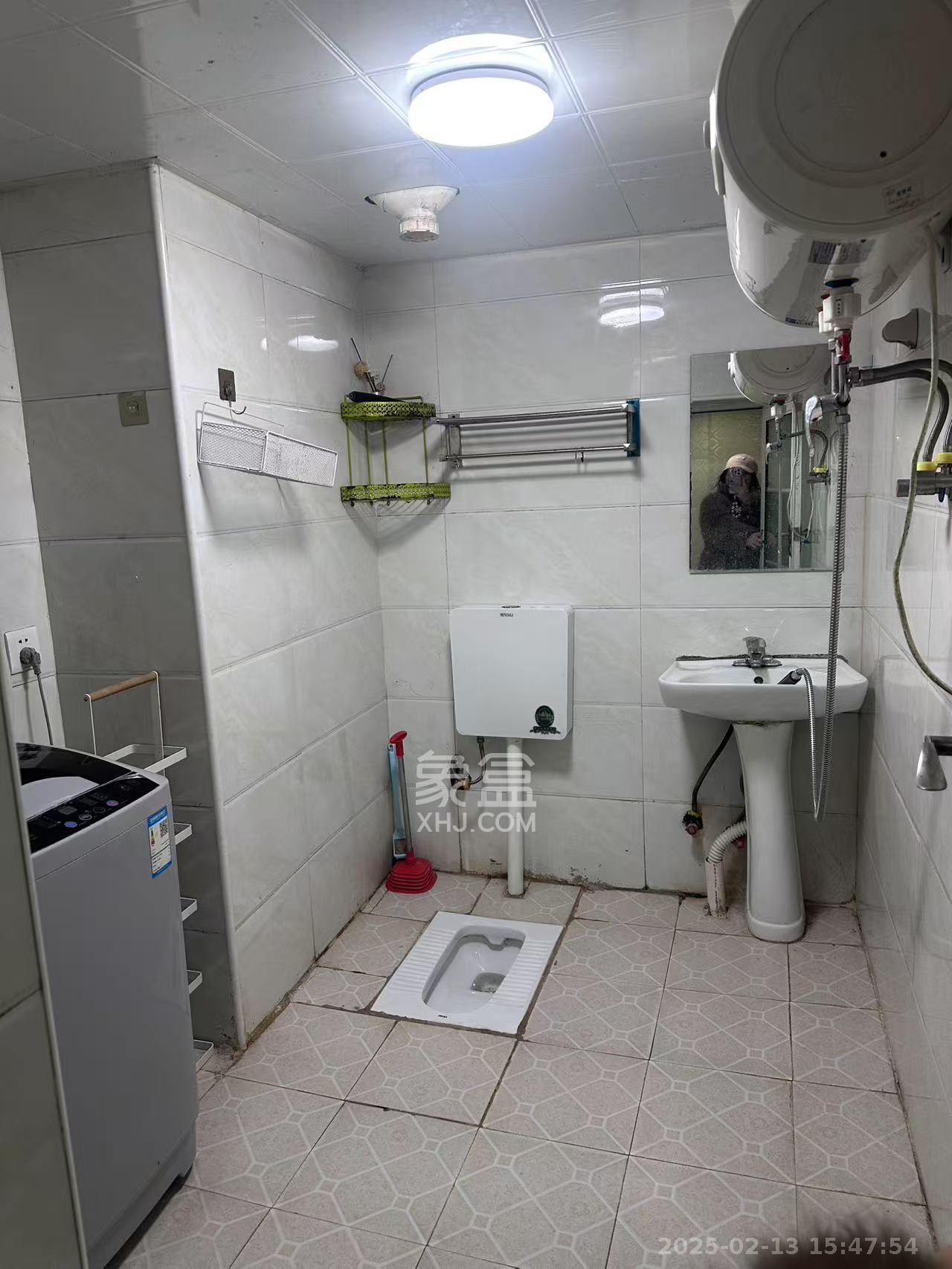 湘凯石化大厦 1室0厅0卫 1360.0元/月 湘凯石化大厦 1室0厅0卫 1360.0元/月室内图