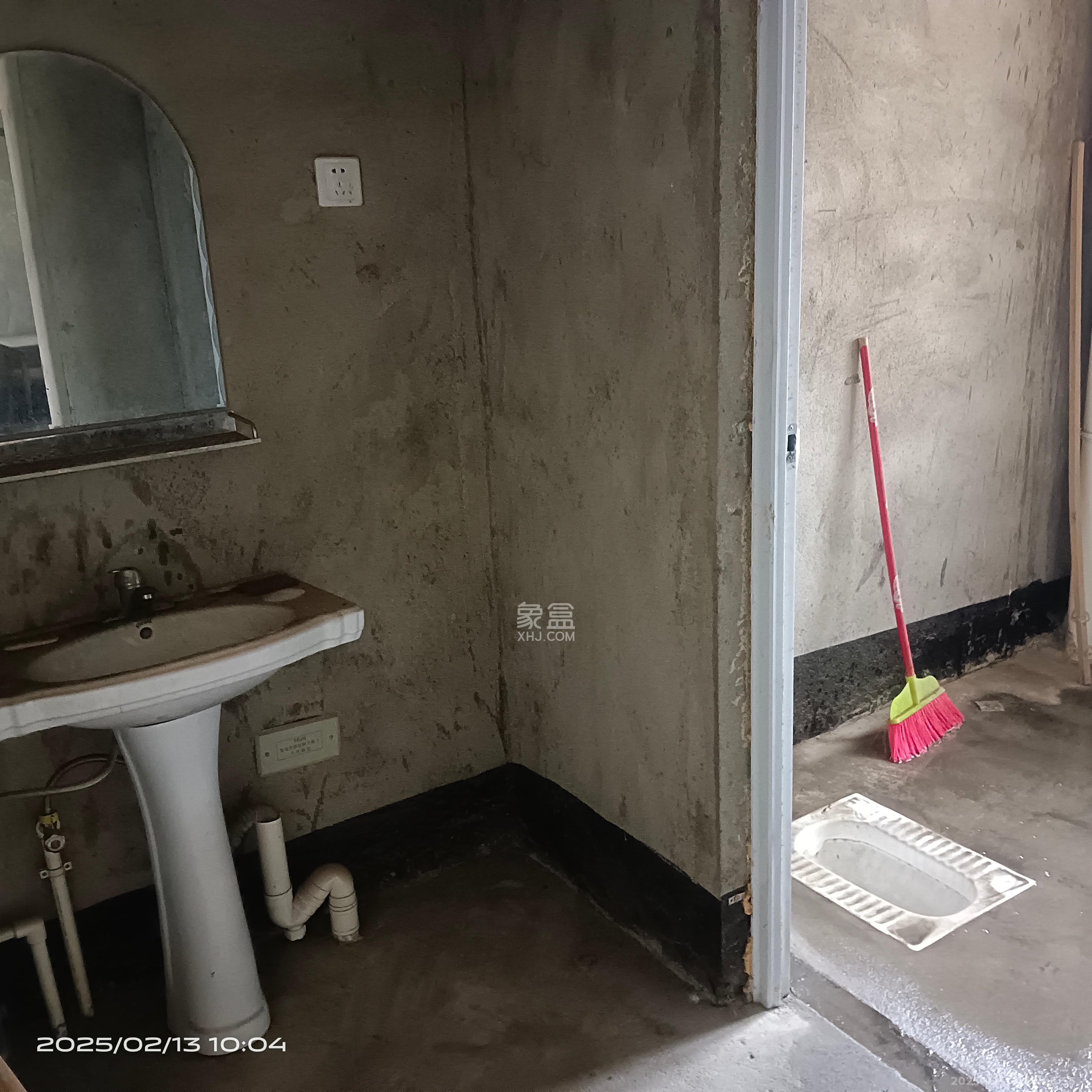 盛隆佳园  5室2厅3卫    3600.0元/月 盛隆佳园  5室2厅3卫    3600.0元/月室内图