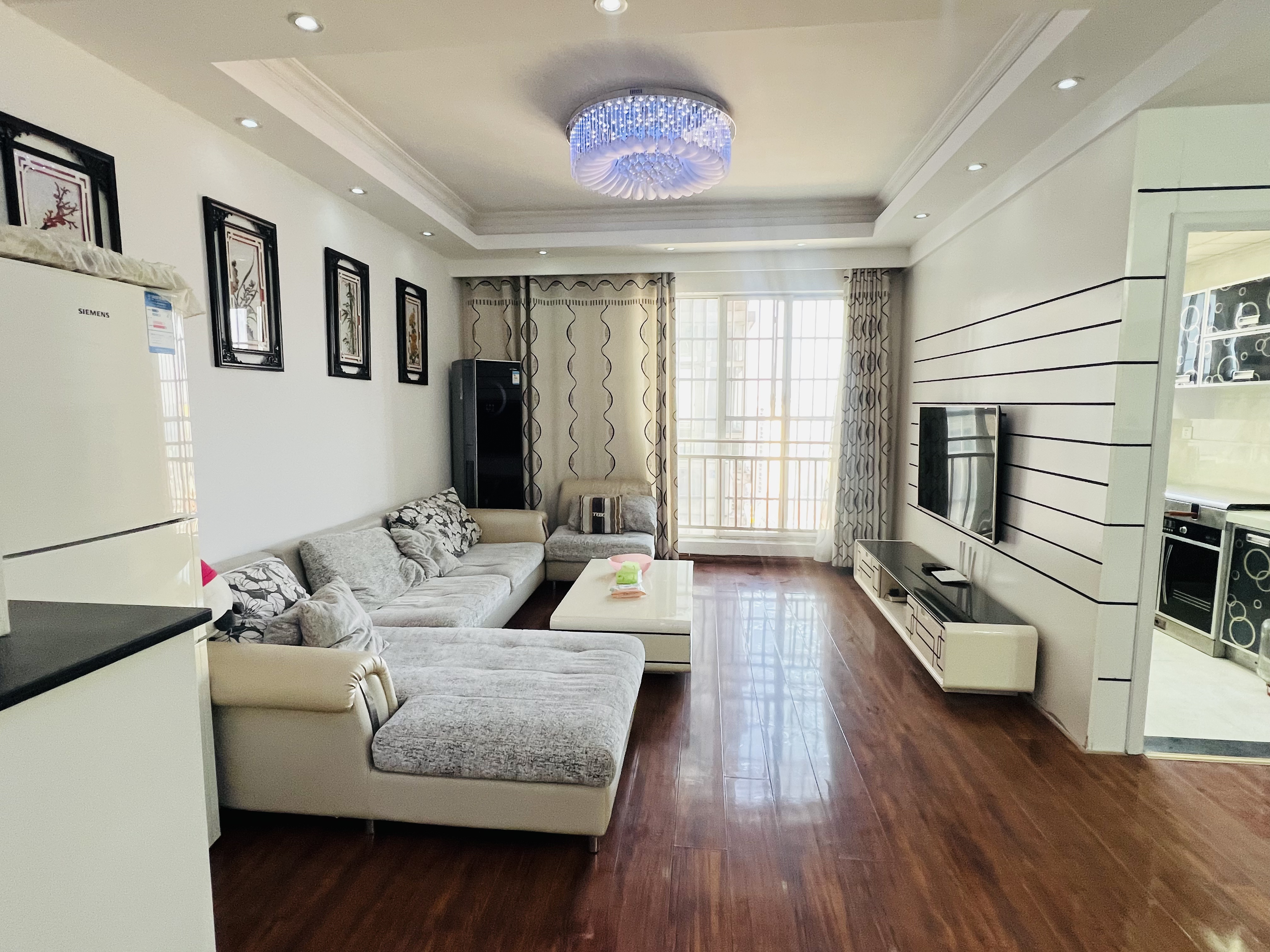 鸿泰国际 2室2厅1卫 49.8万 鸿泰国际 2室2厅1卫 49.8万室内图