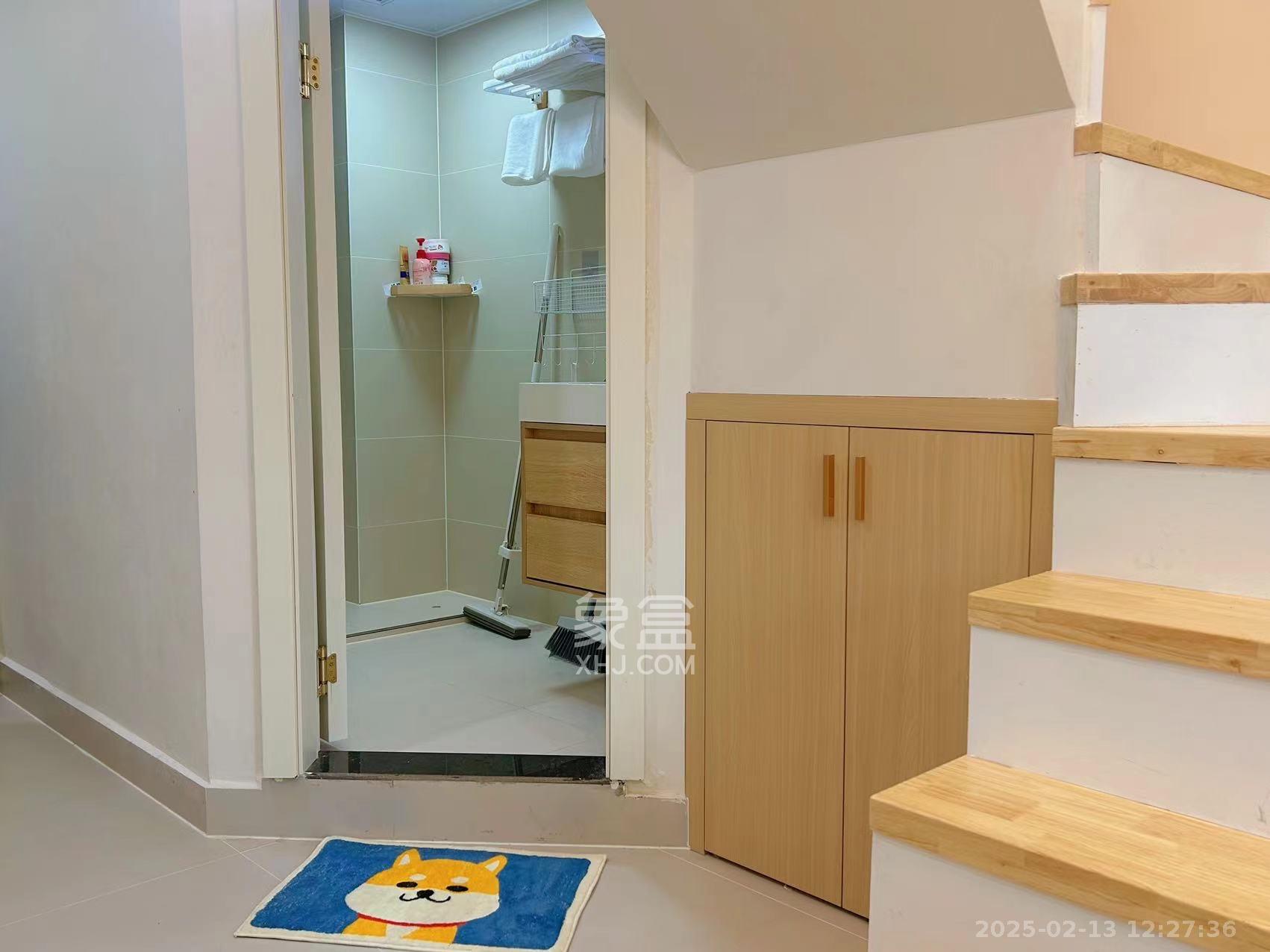 卓越江岸  2室0厅0卫    3500.0元/月 卓越江岸  2室0厅0卫    3500.0元/月室内图