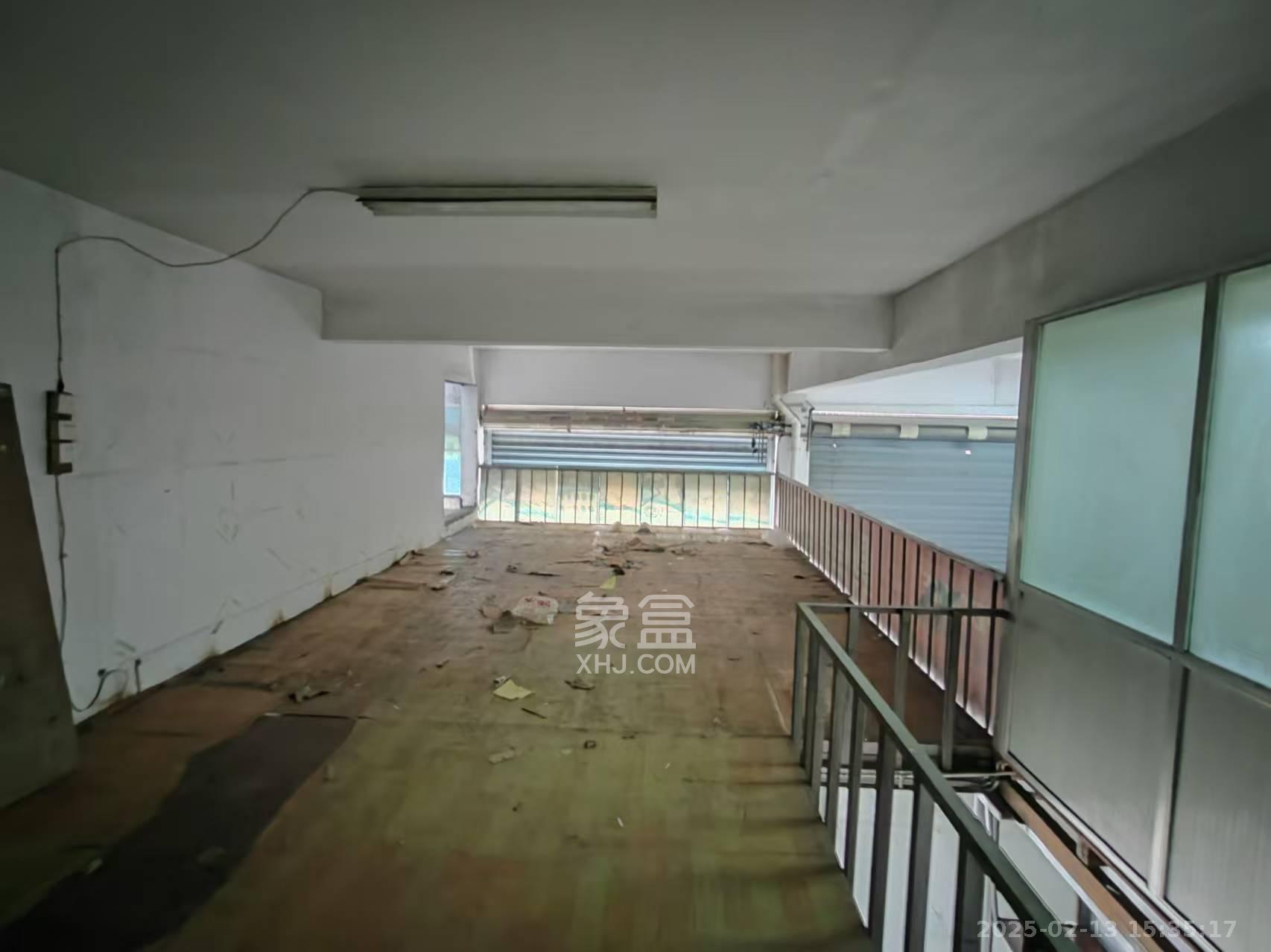 雨花机电市场   243.96㎡     4500.00元/月室内图