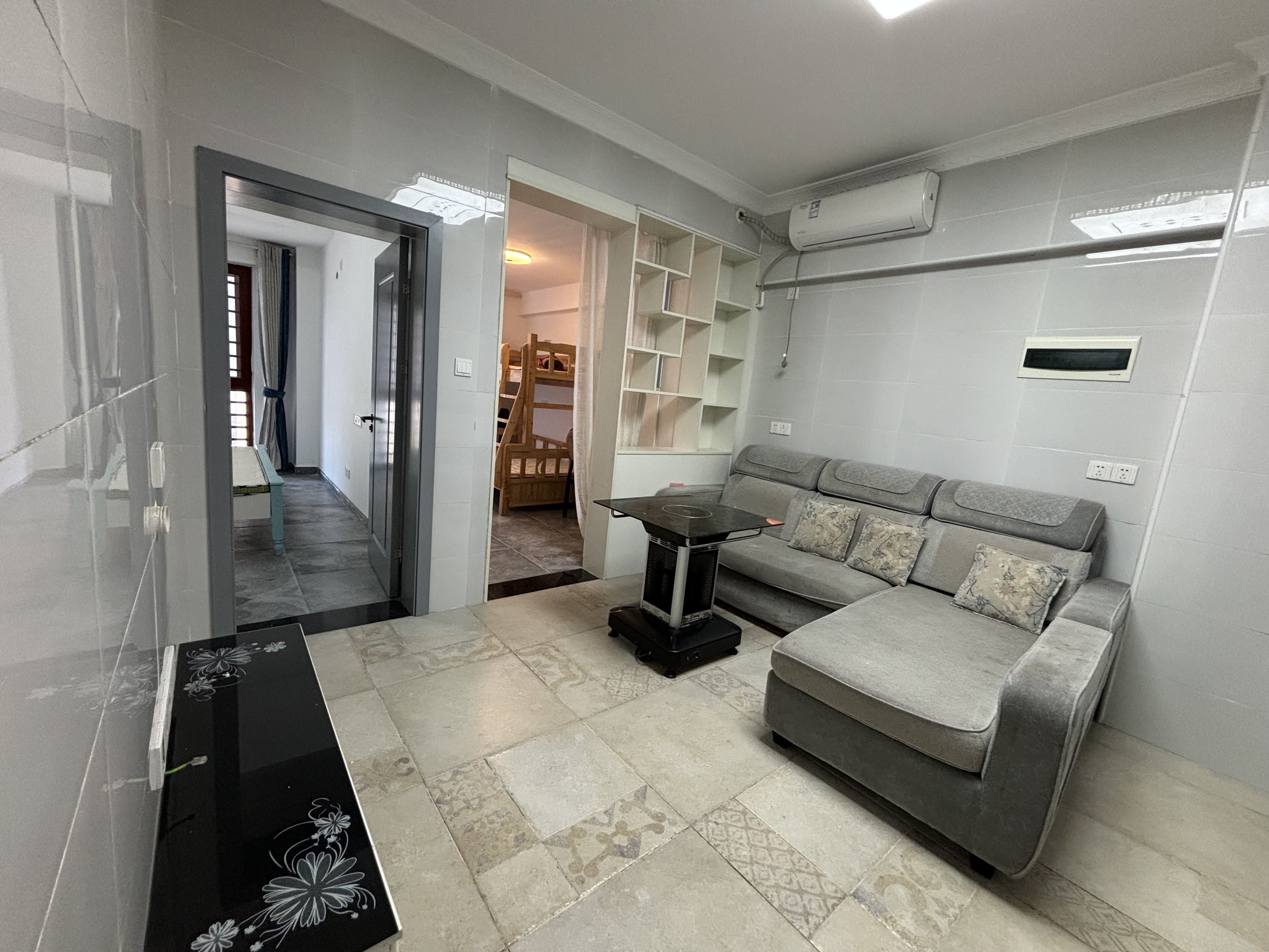 百弘学府城 2室1厅1卫 1000.0元/月 百弘学府城 2室1厅1卫 1000.0元/月室内图