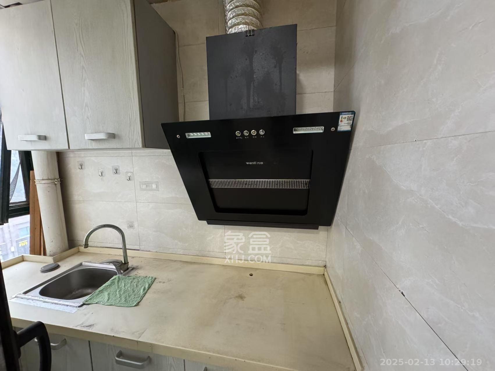 才子佳苑一期/二期 1室1厅1卫 1300.0元/月 才子佳苑一期/二期 1室1厅1卫 1300.0元/月室内图