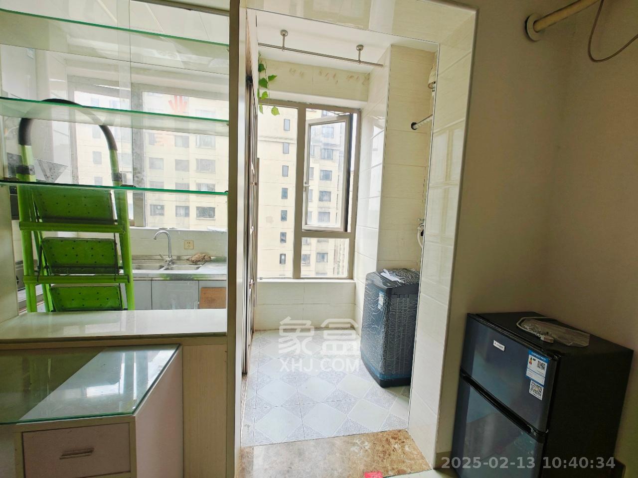 怡海星城 3室1厅2卫 1000.0元/月 怡海星城 3室1厅2卫 1000.0元/月室内图