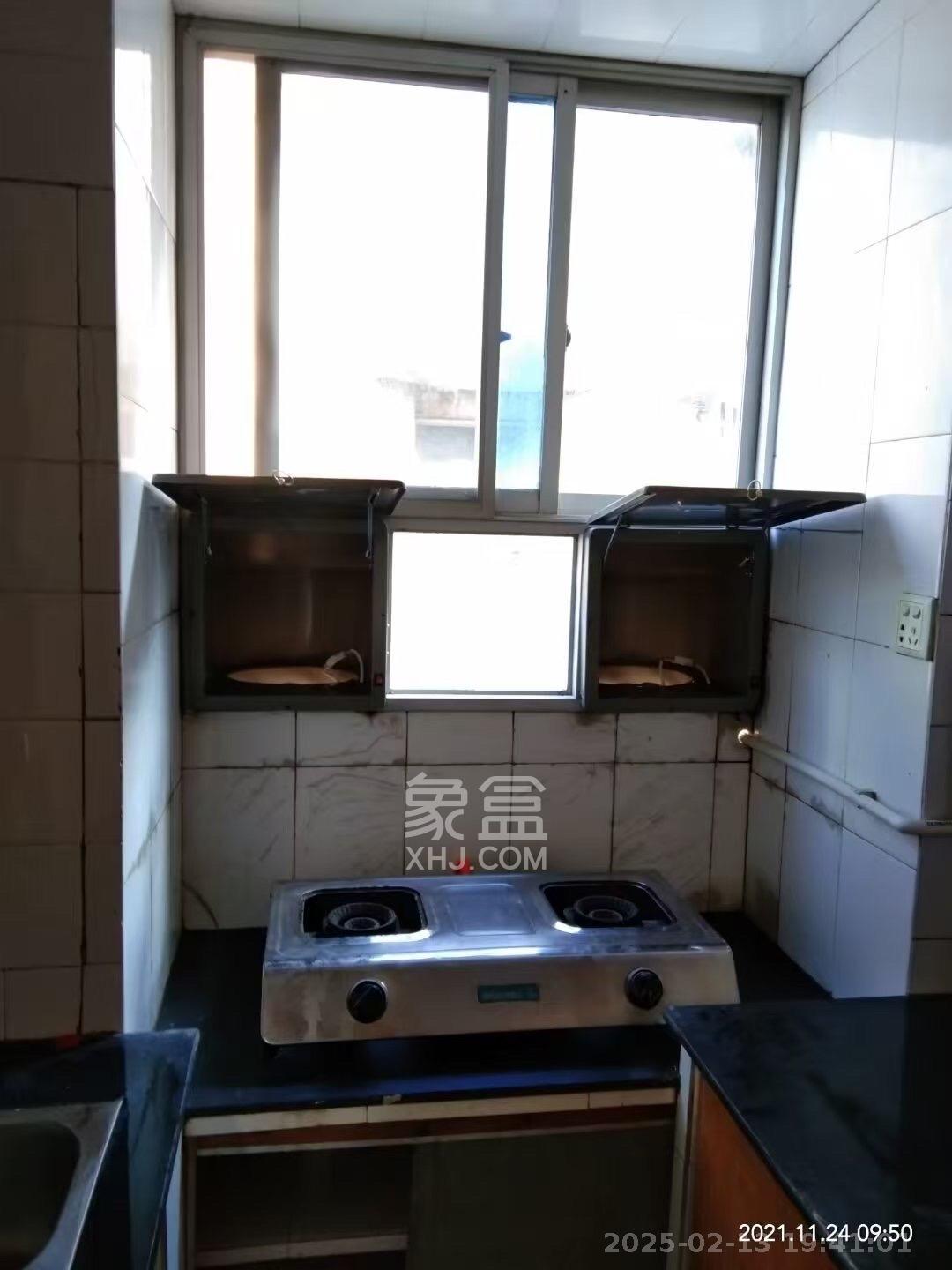 东进小区  2室1厅1卫   1500.00元/月室内图