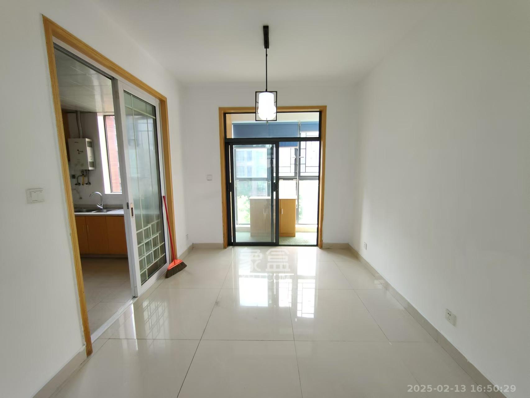 奥林匹克花园 3室2厅2卫 2900.0元/月 奥林匹克花园 3室2厅2卫 2900.0元/月室内图