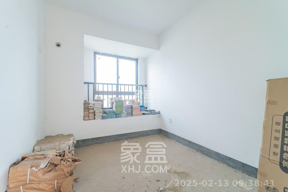 湖湾世景  3室2厅1卫   1500.00元/月室内图
