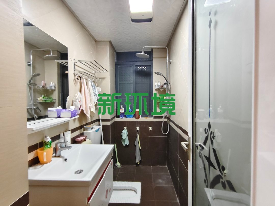 逸臣桃源 2室2厅1卫 50.0万 逸臣桃源 2室2厅1卫 50.0万客厅