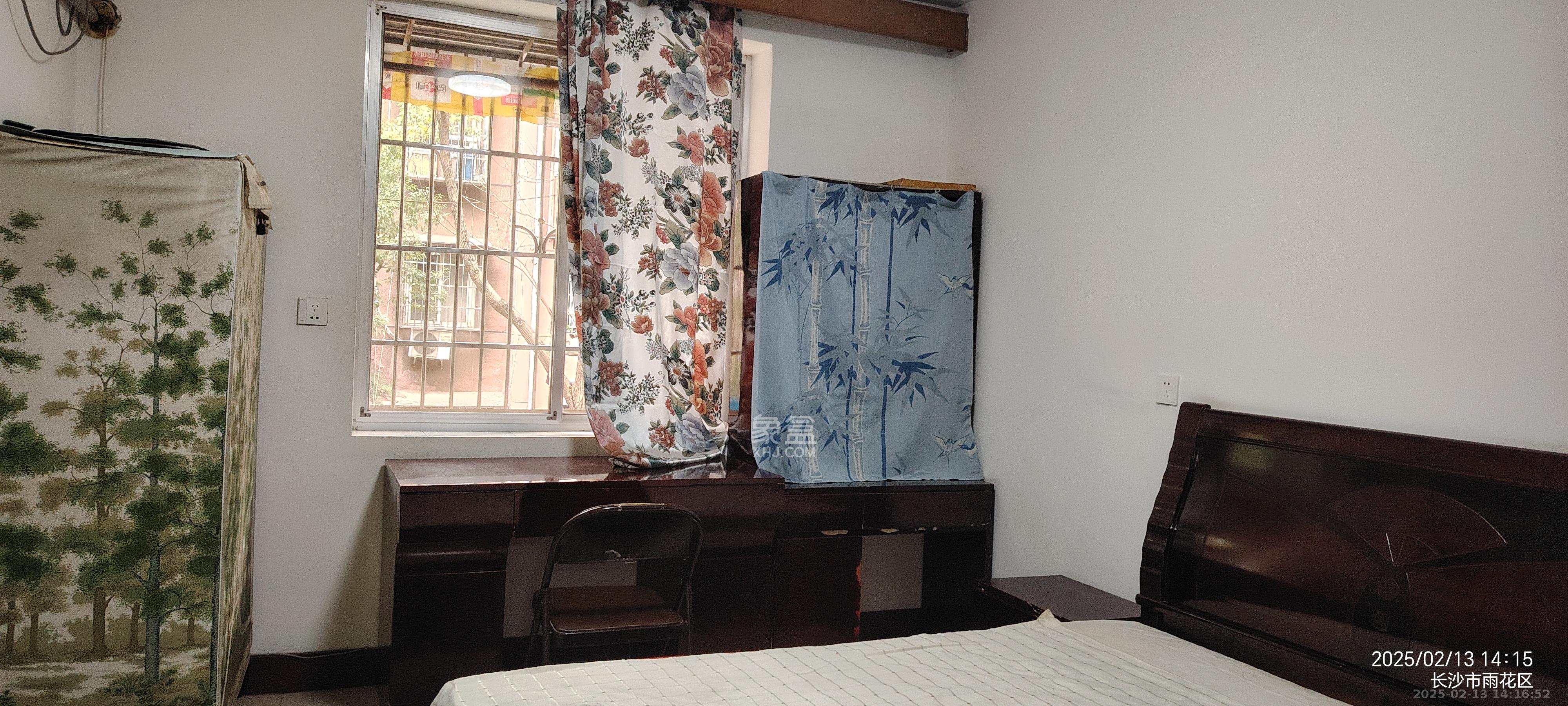 桂花二村 2室1厅1卫 1600.0元/月 桂花二村 2室1厅1卫 1600.0元/月室内图