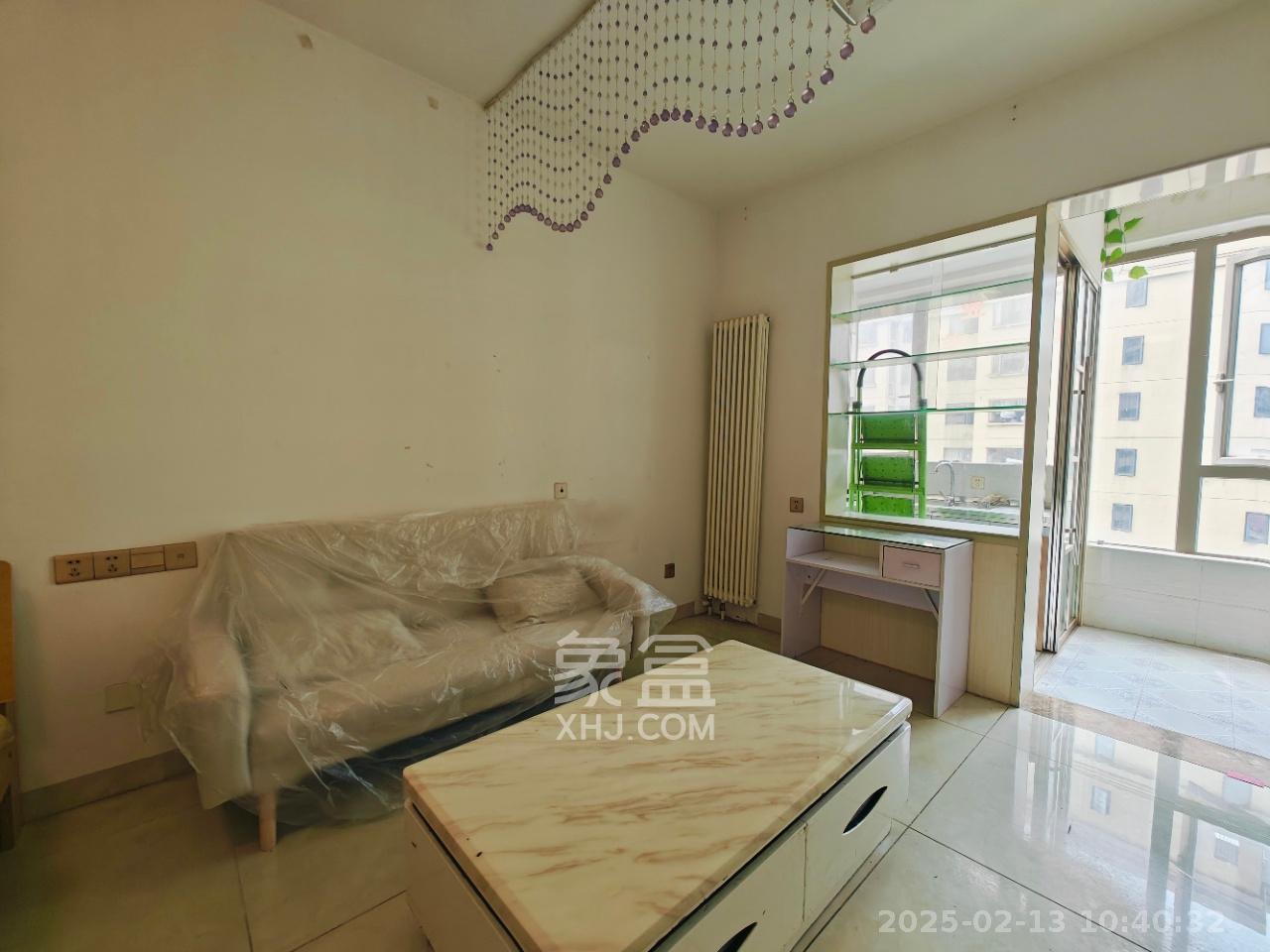 怡海星城 3室1厅2卫 1000.0元/月 怡海星城 3室1厅2卫 1000.0元/月室内图