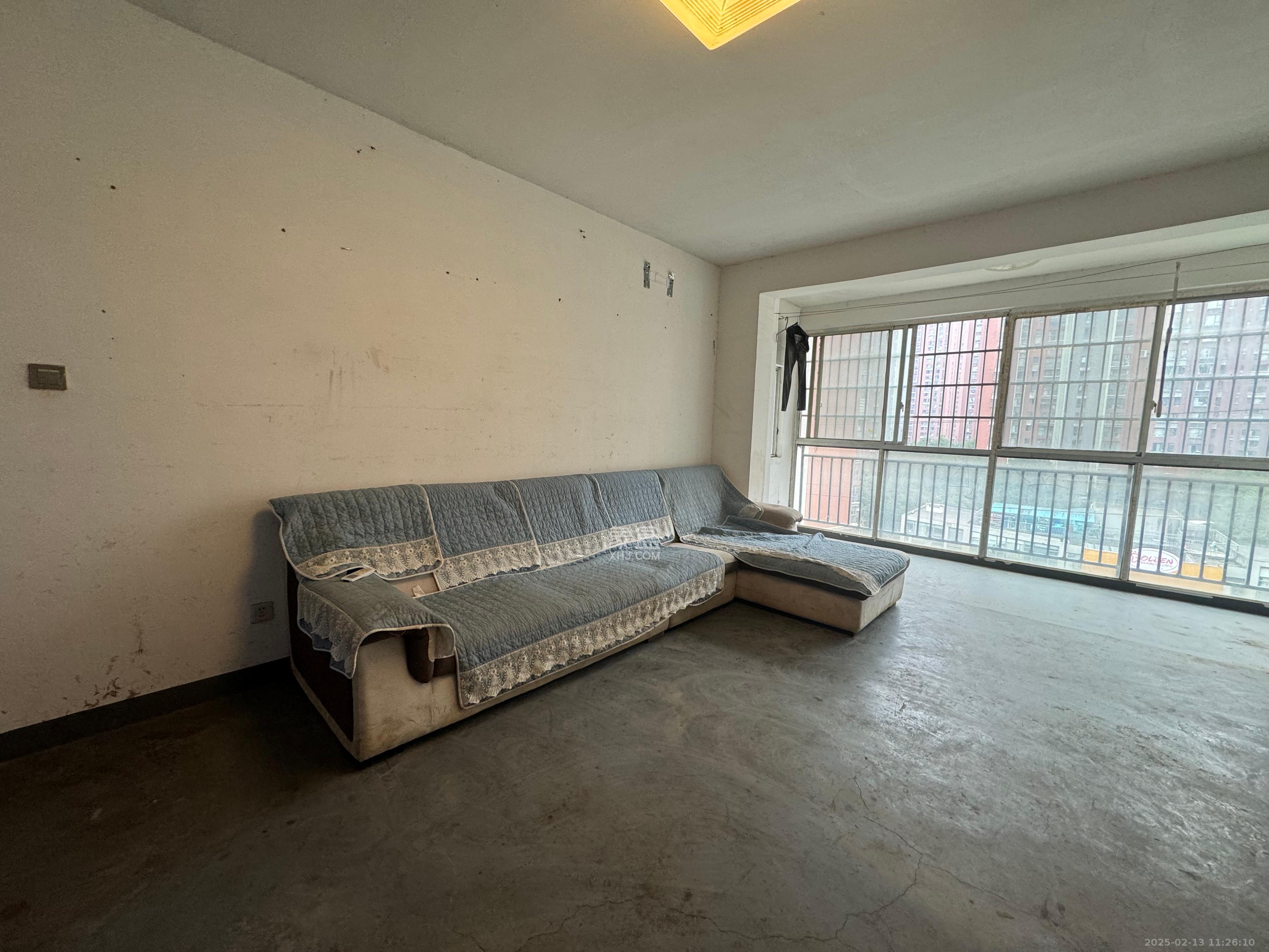 景上鑫苑 4室2厅2卫 1800.0元/月 景上鑫苑 4室2厅2卫 1800.0元/月室内图