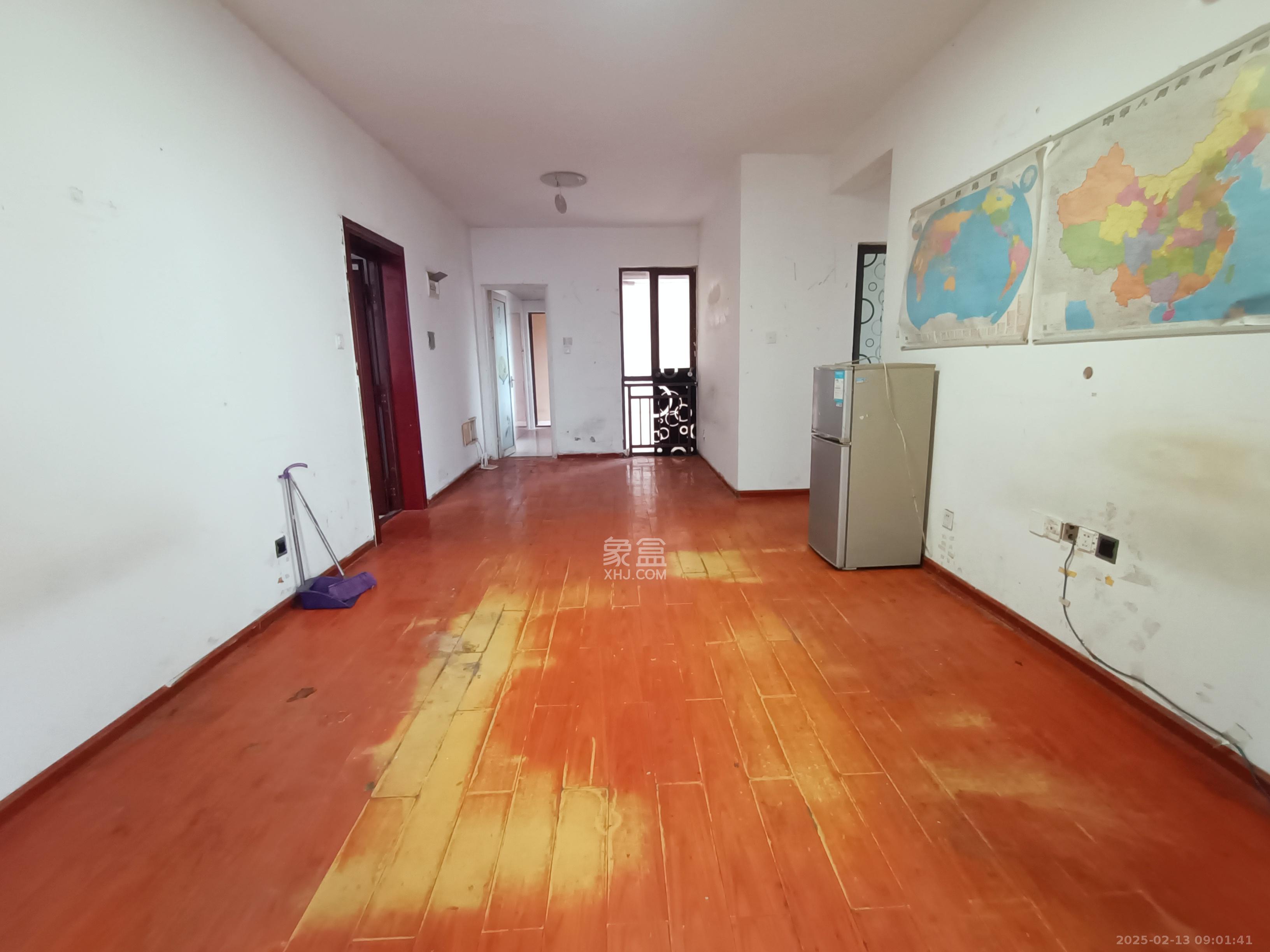 旭辉华庭 3室2厅1卫 1500.0元/月 旭辉华庭 3室2厅1卫 1500.0元/月室内图