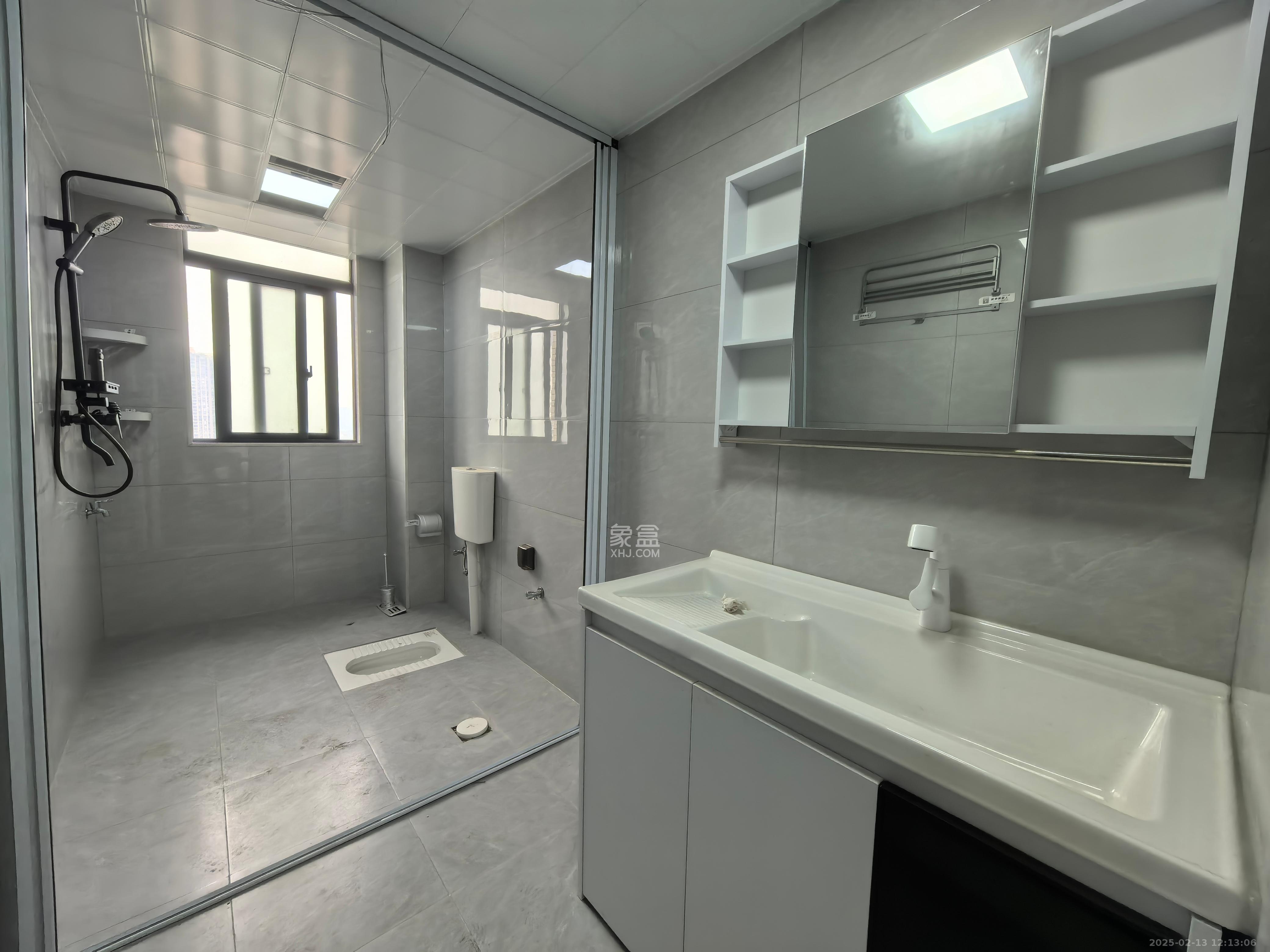 百合御都 3室2厅2卫 2000.0元/月 百合御都 3室2厅2卫 2000.0元/月室内图