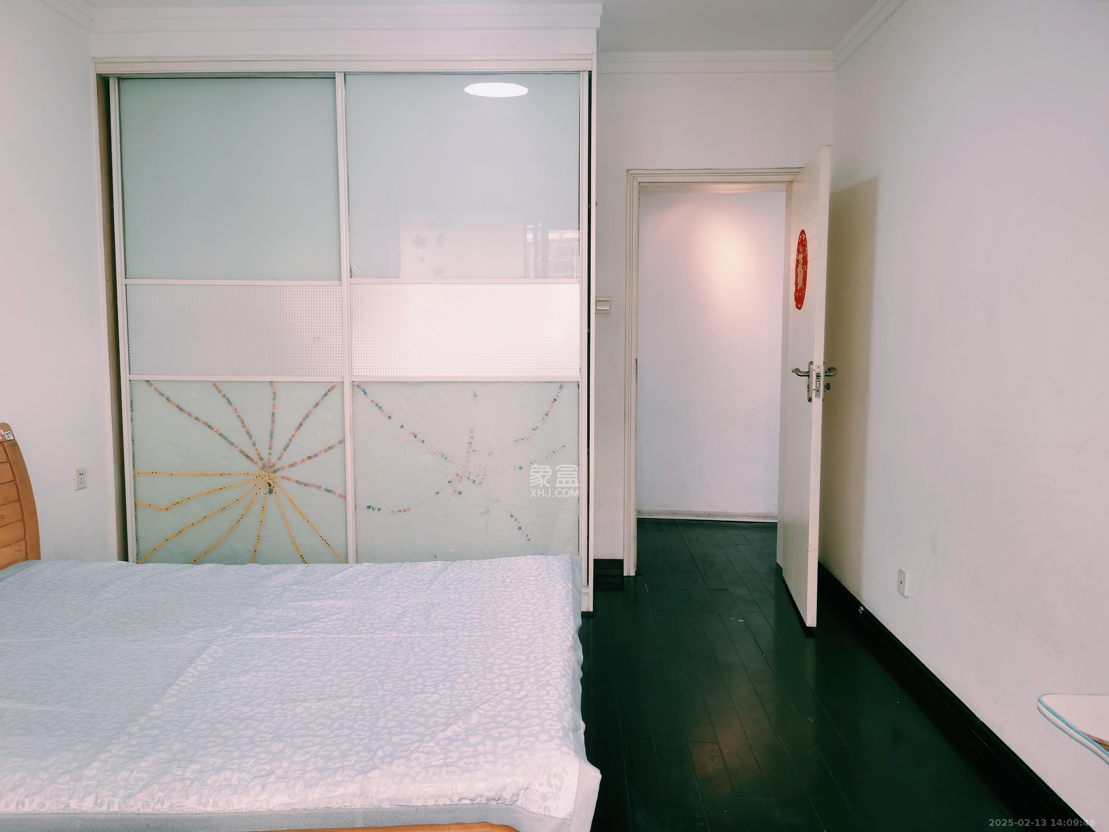 芙蓉苑  3室1厅1卫   2500.00元/月室内图