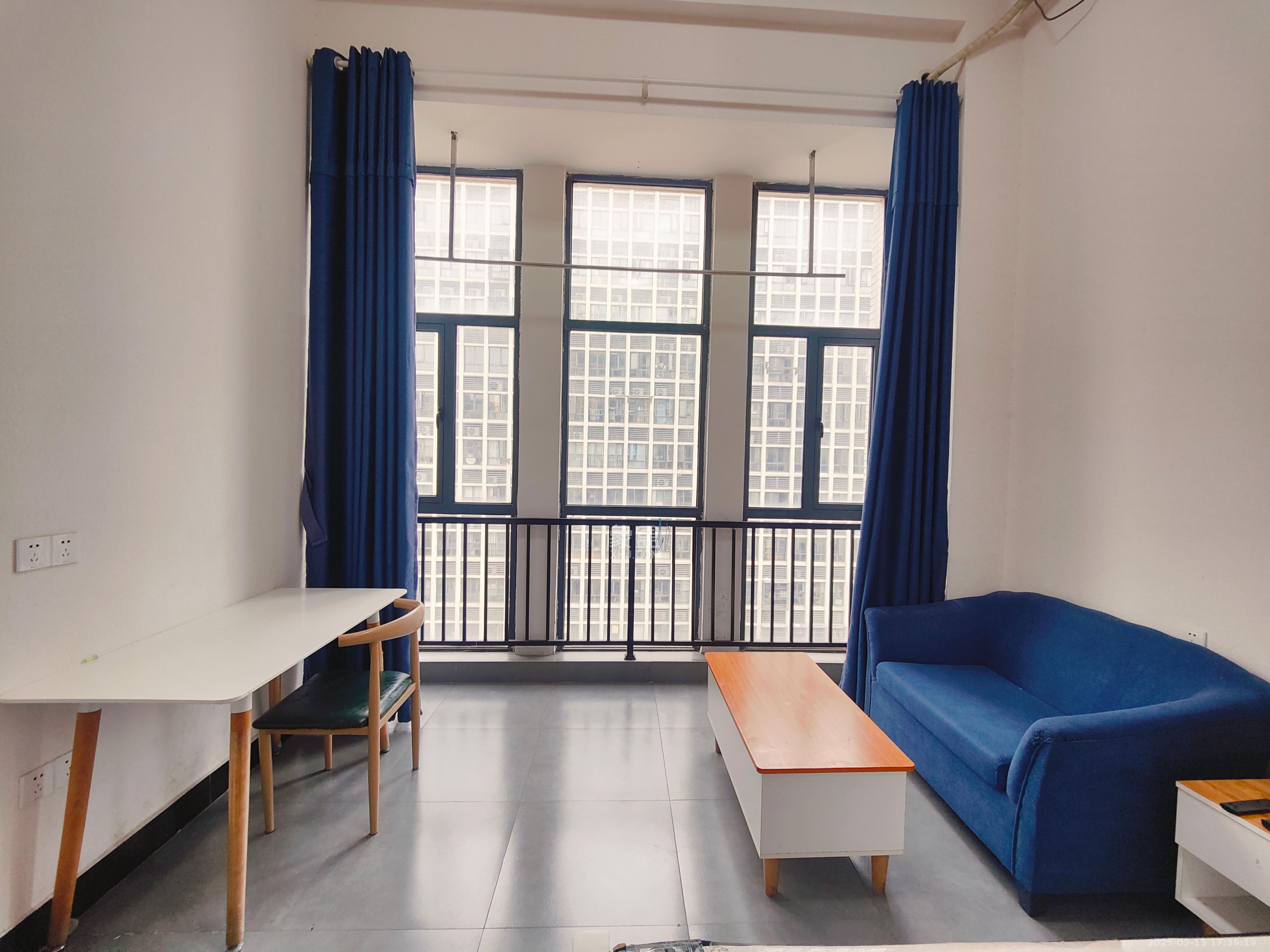 中建芙蓉嘉苑 1室0厅1卫 1300.0元/月 中建芙蓉嘉苑 1室0厅1卫 1300.0元/月室内图