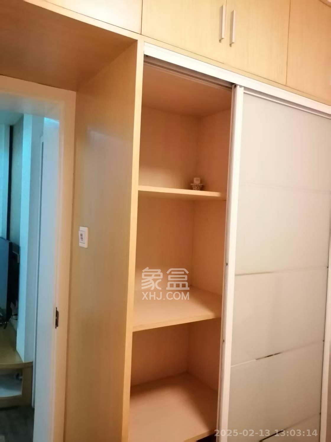 铝厂宿舍  2室1厅1卫   1500.00元/月室内图