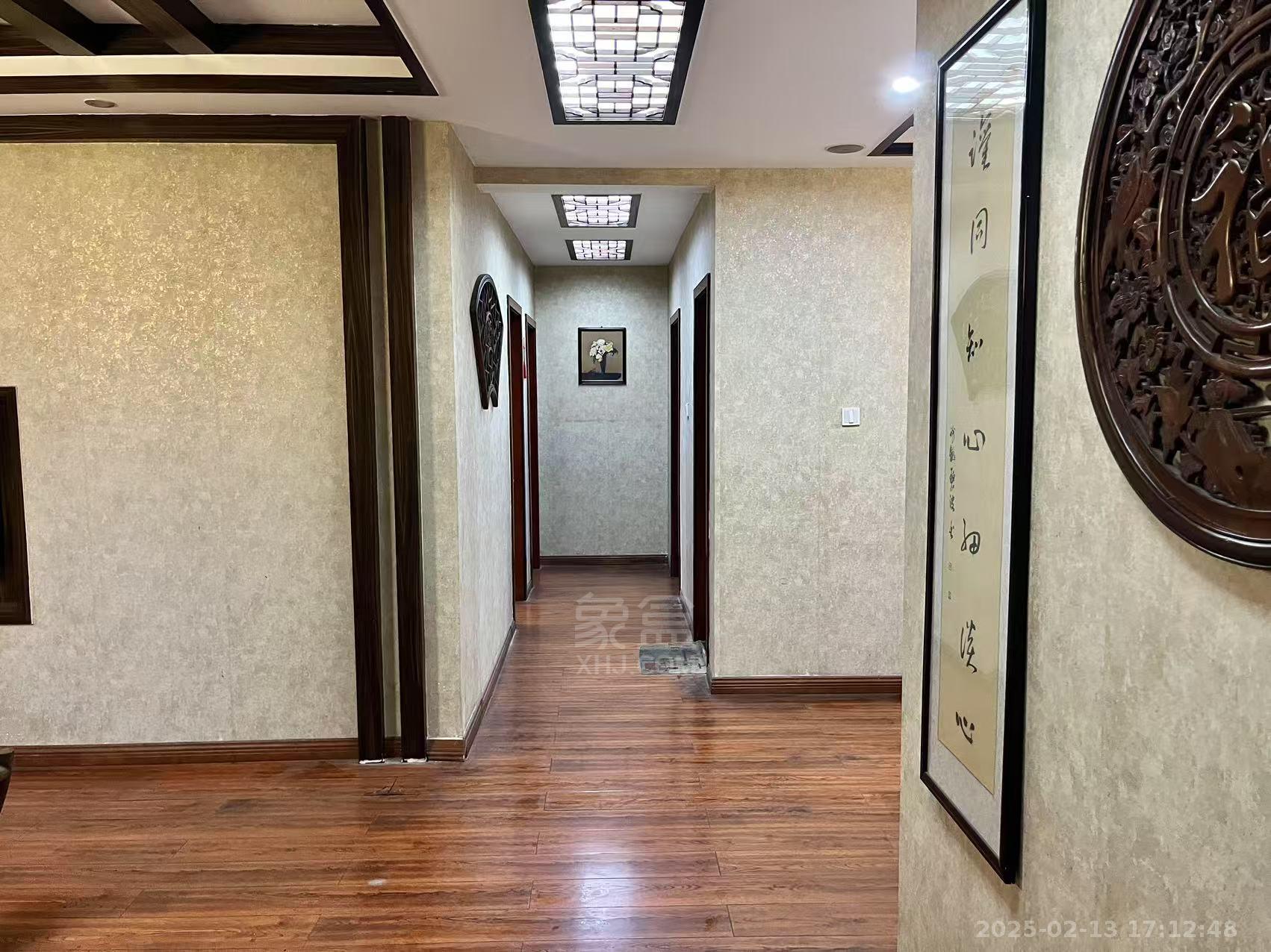 新城首座 3室2厅2卫 2100.0元/月 新城首座 3室2厅2卫 2100.0元/月室内图