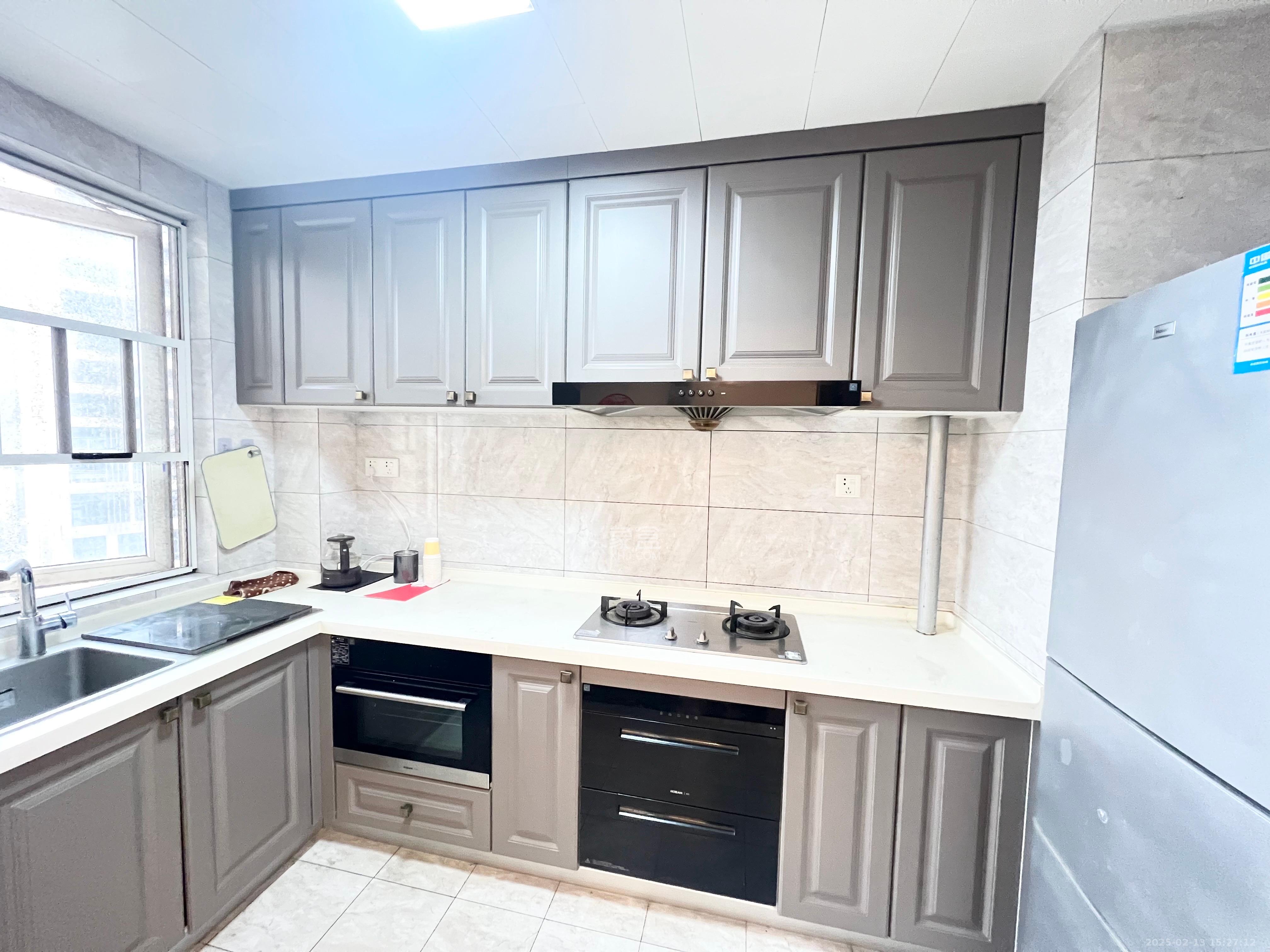 金地中交麓谷香颂(金地中交雅苑) 3室2厅2卫 3000.0元/月 金地中交麓谷香颂(金地中交雅苑) 3室2厅2卫 3000.0元/月室内图