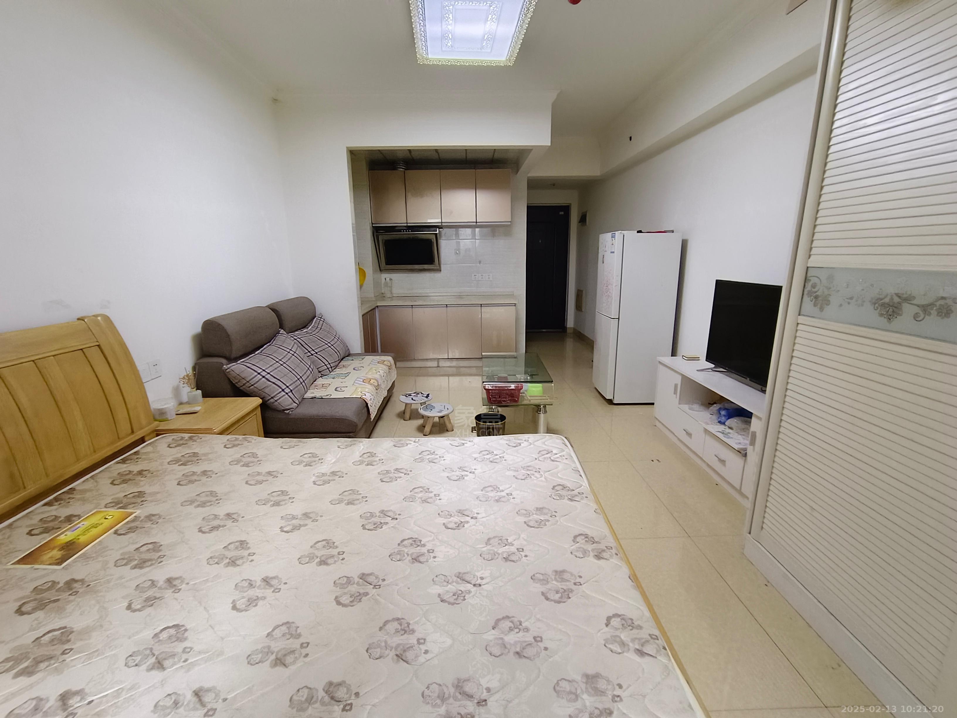 美的城三期 1室1厅1卫 1100.0元/月 美的城三期 1室1厅1卫 1100.0元/月室内图